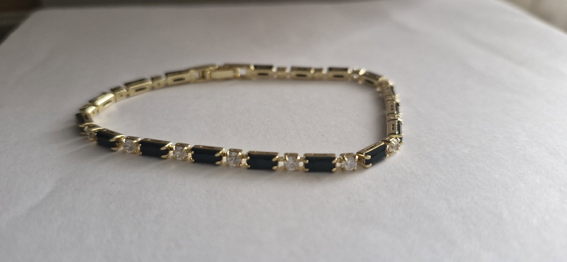 Gold Tone Bracelet with Black and Clear Stones, Gold Tone, One Size, New condition — preloved on SilentSale®