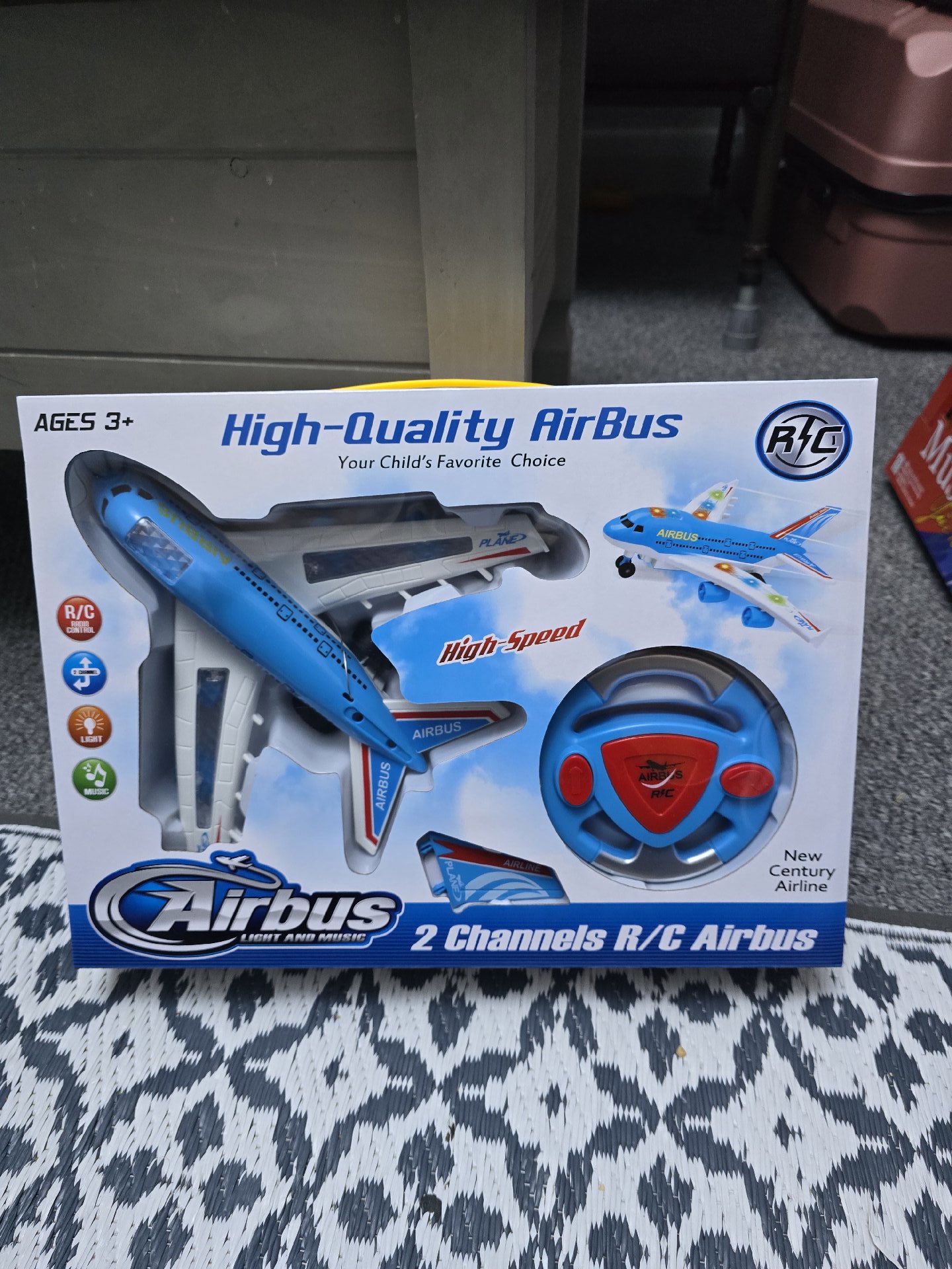 Airbus 2 Channels R/C Airplane Toy for Ages 3+, Airbus, One Size, New condition — preloved on SilentSale®