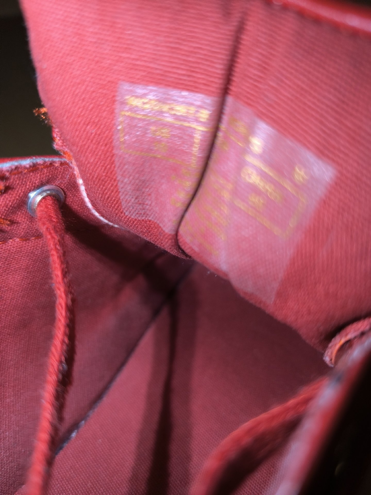 Guess Red Leather Trainers – UK 8, Guess, 8, Excellent condition — preloved on SilentSale®