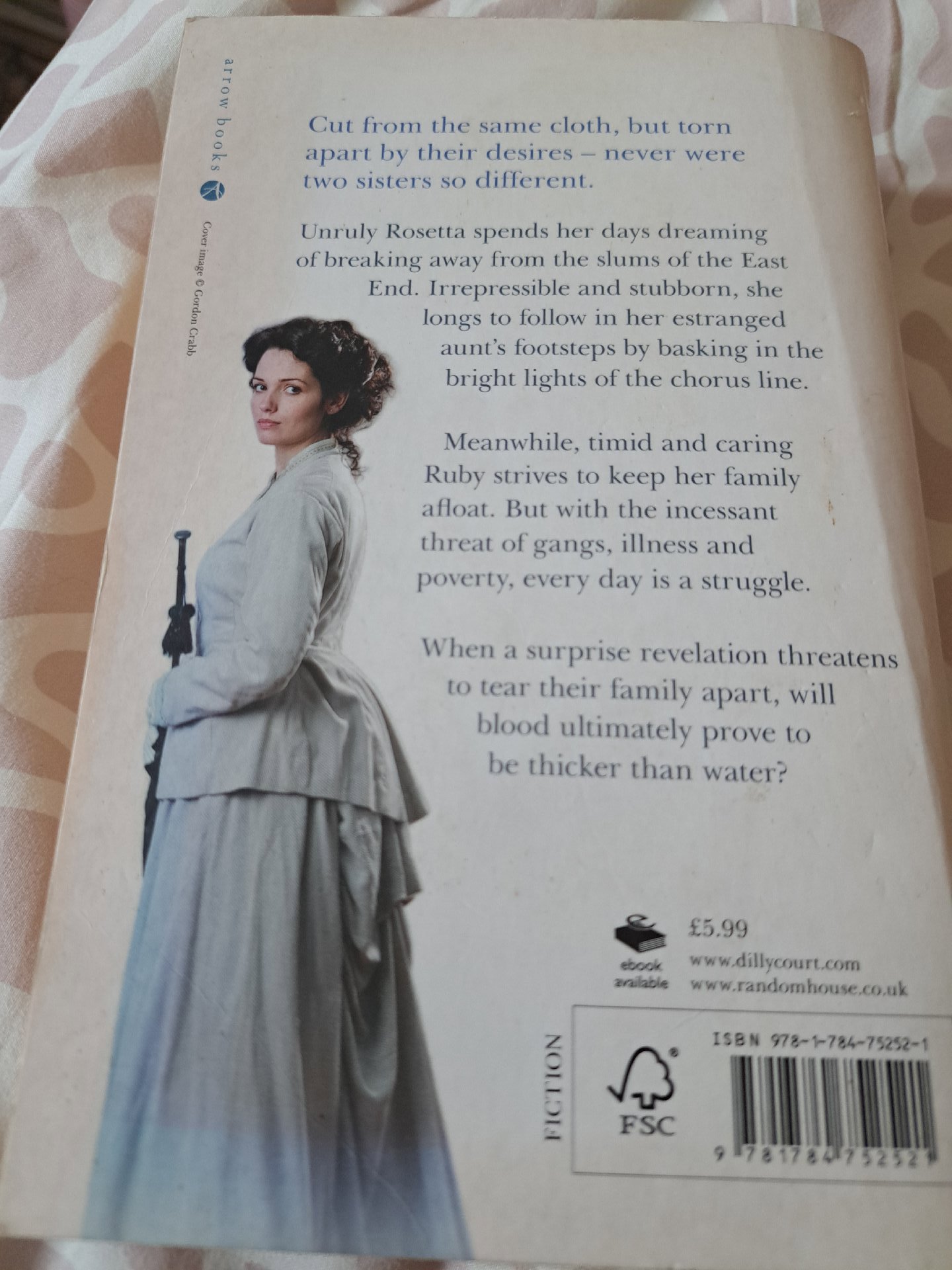 Dollmaker's Daughters — Dilly Court, Penguin Random House, One Size, Good condition — preloved on SilentSale®
