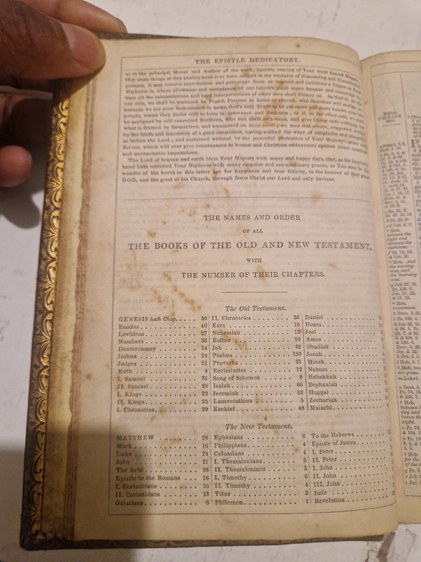 Antique leather-bound Holy Bible printed by George Eyre and William Spottiswoode for the Society for Promoting Christian Knowledge, circa 1840s, Unbranded, One Size, Excellent condition — preloved on SilentSale®