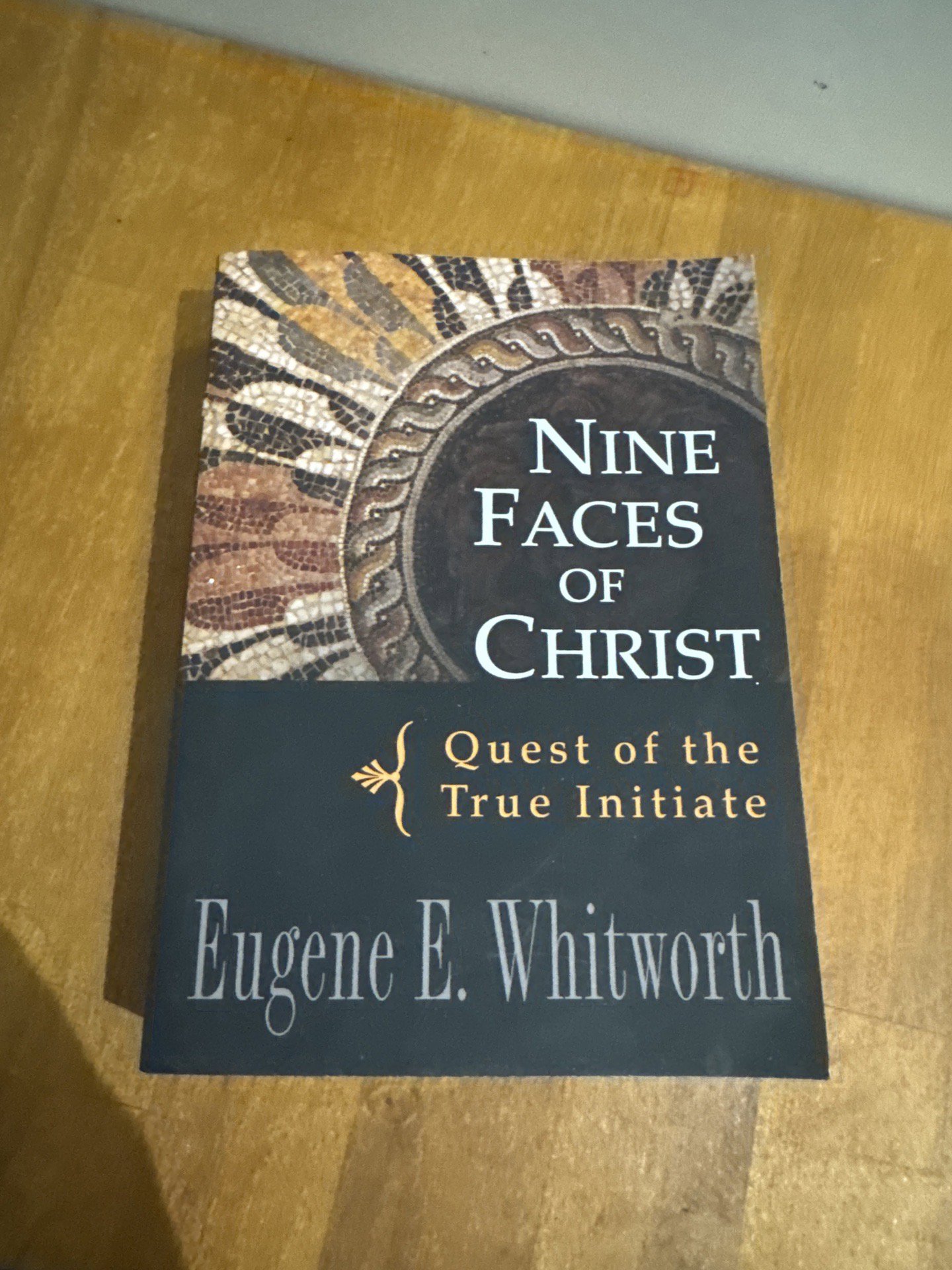 Nine Faces of Christ — Eugene E. Whiteworth, DeVorss & Company, One Size, New condition — preloved on SilentSale®