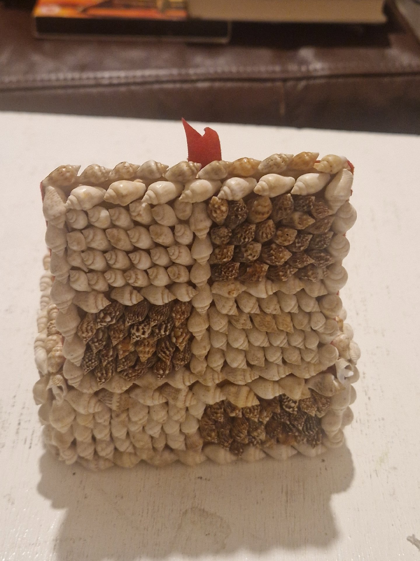 vintage, handmade seashell-encrusted jewelry or trinket box, Handmade, One Size, Excellent condition — preloved on SilentSale®