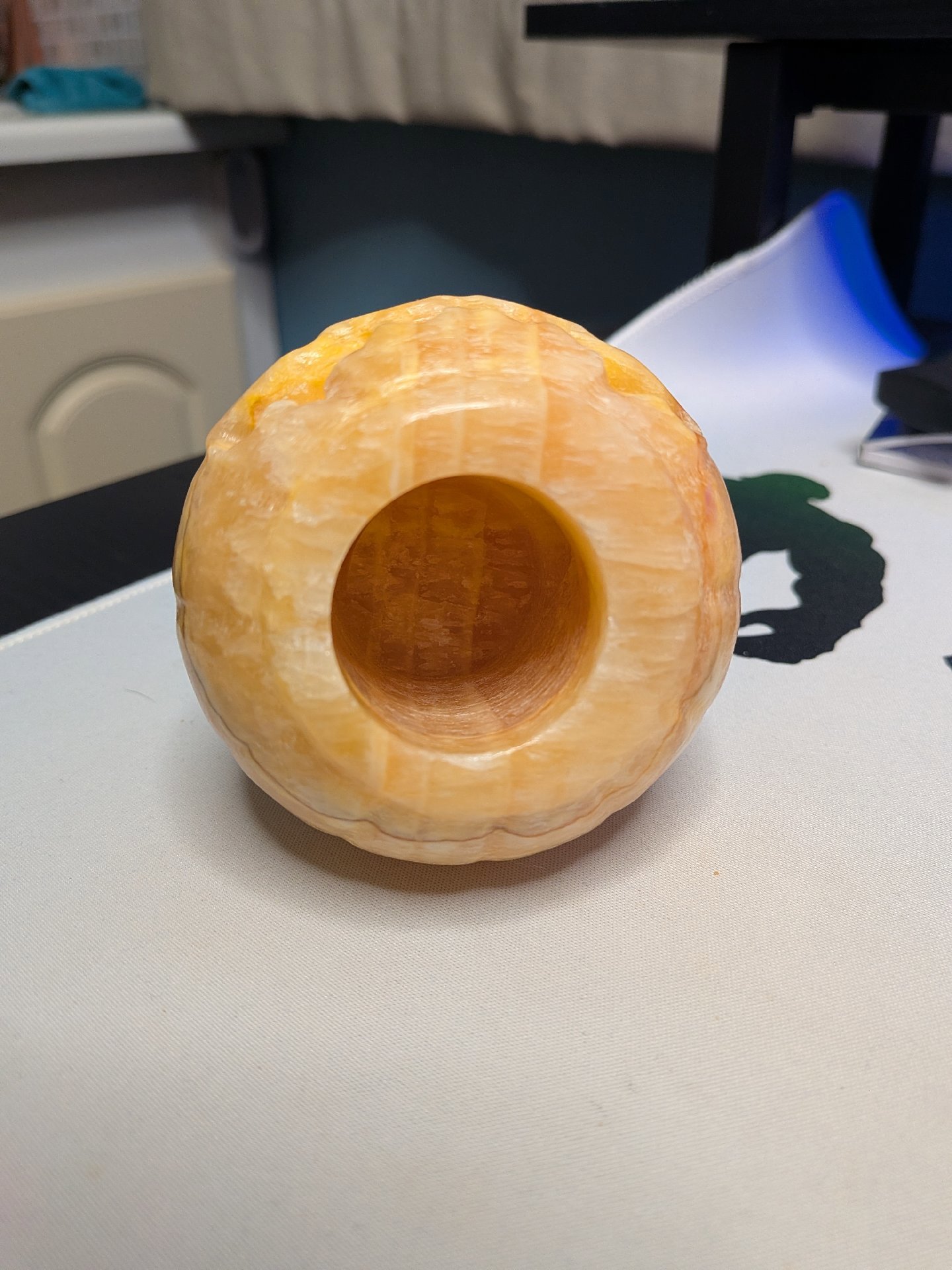 Carved yellow calcite Halloween Pumpkin tea light holder, Other, Medium, Excellent condition — preloved on SilentSale®
