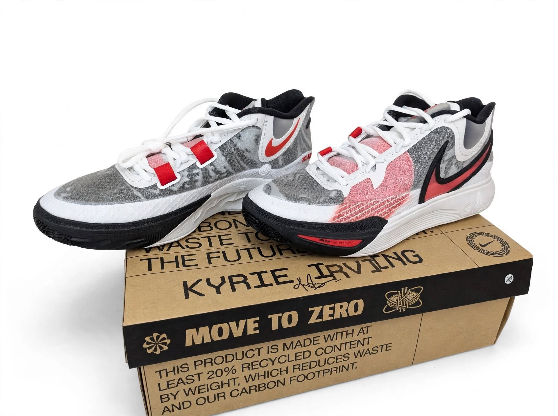 Nike Kyrie Irving Move To Zero Basketball Trainers, Nike, 9.5, New condition — preloved on SilentSale®