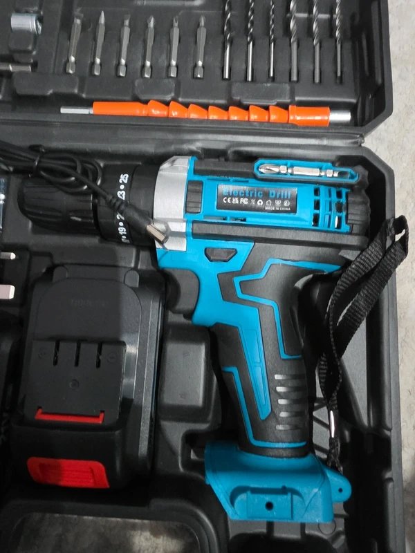 Cordless Electric Drill Set 21V with Accessories, Unbranded, Small, New condition — preloved on SilentSale®