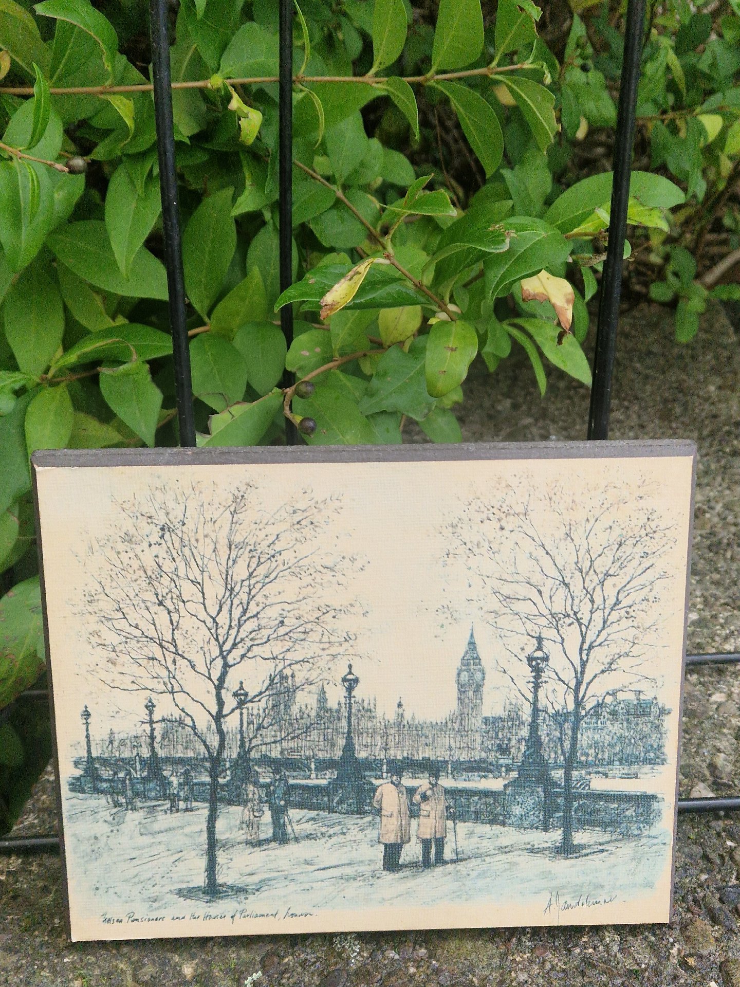 Etching titled 'London Scene with Big Ben' by Alex Jawdokimov, BIG, One Size, Excellent condition — preloved on SilentSale®