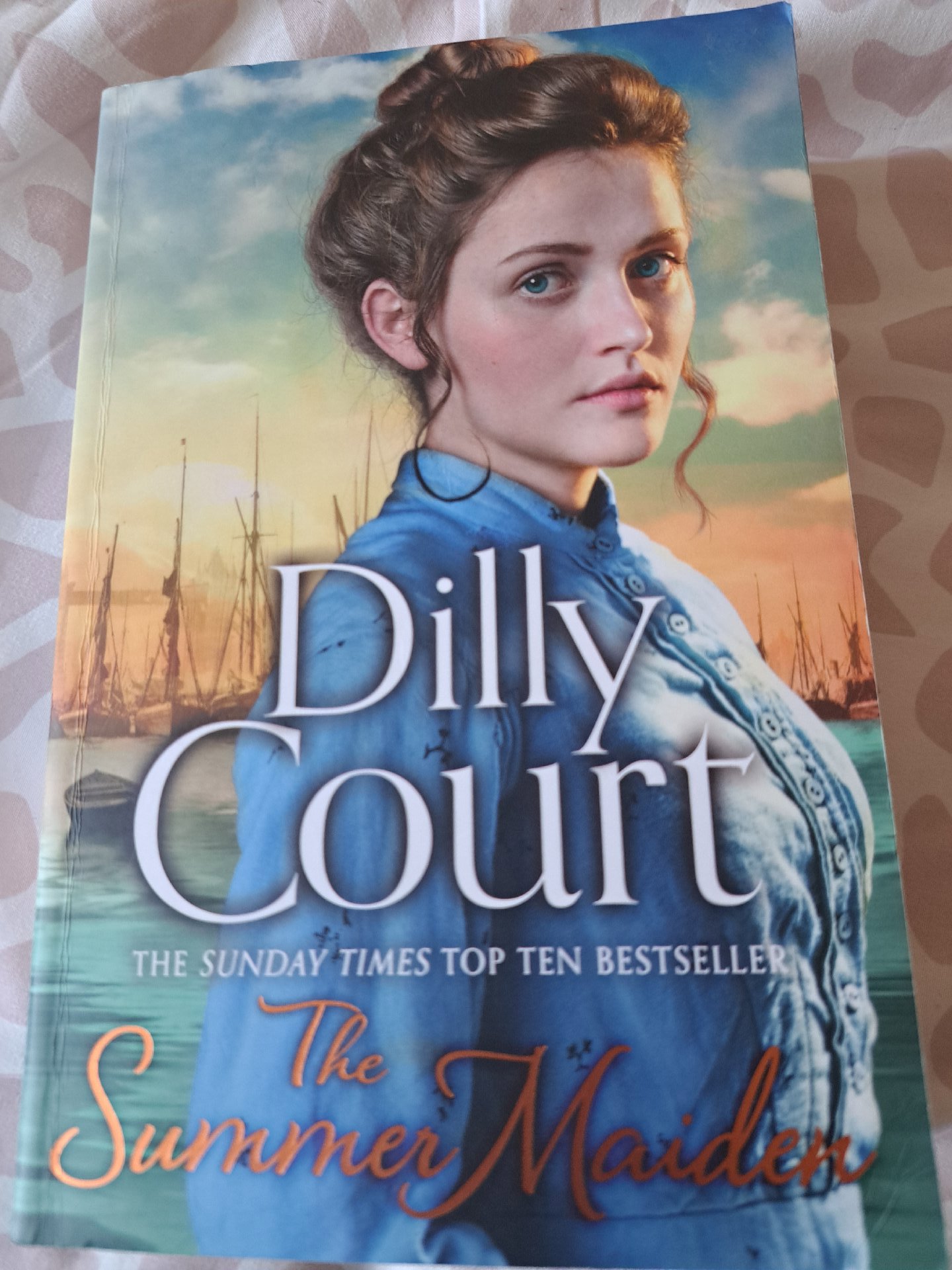 Summer Maiden (the River Maid, Book 2) — Dilly Court, HarperCollins Publishers Limited, One Size, Excellent condition — preloved on SilentSale®
