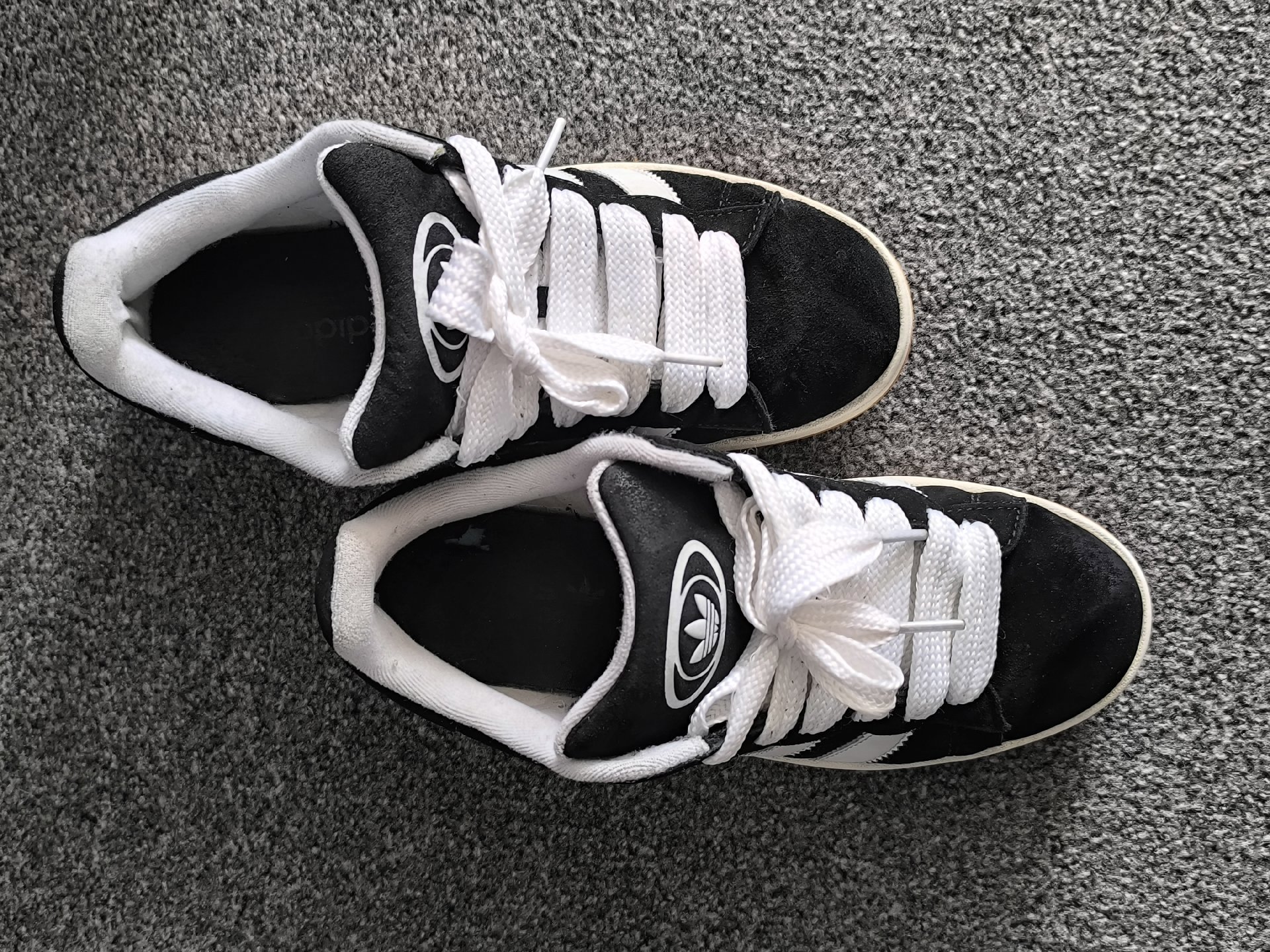 Adidas Campus Black Suede Trainers, Adidas, 7.5, Good condition — preloved on SilentSale®