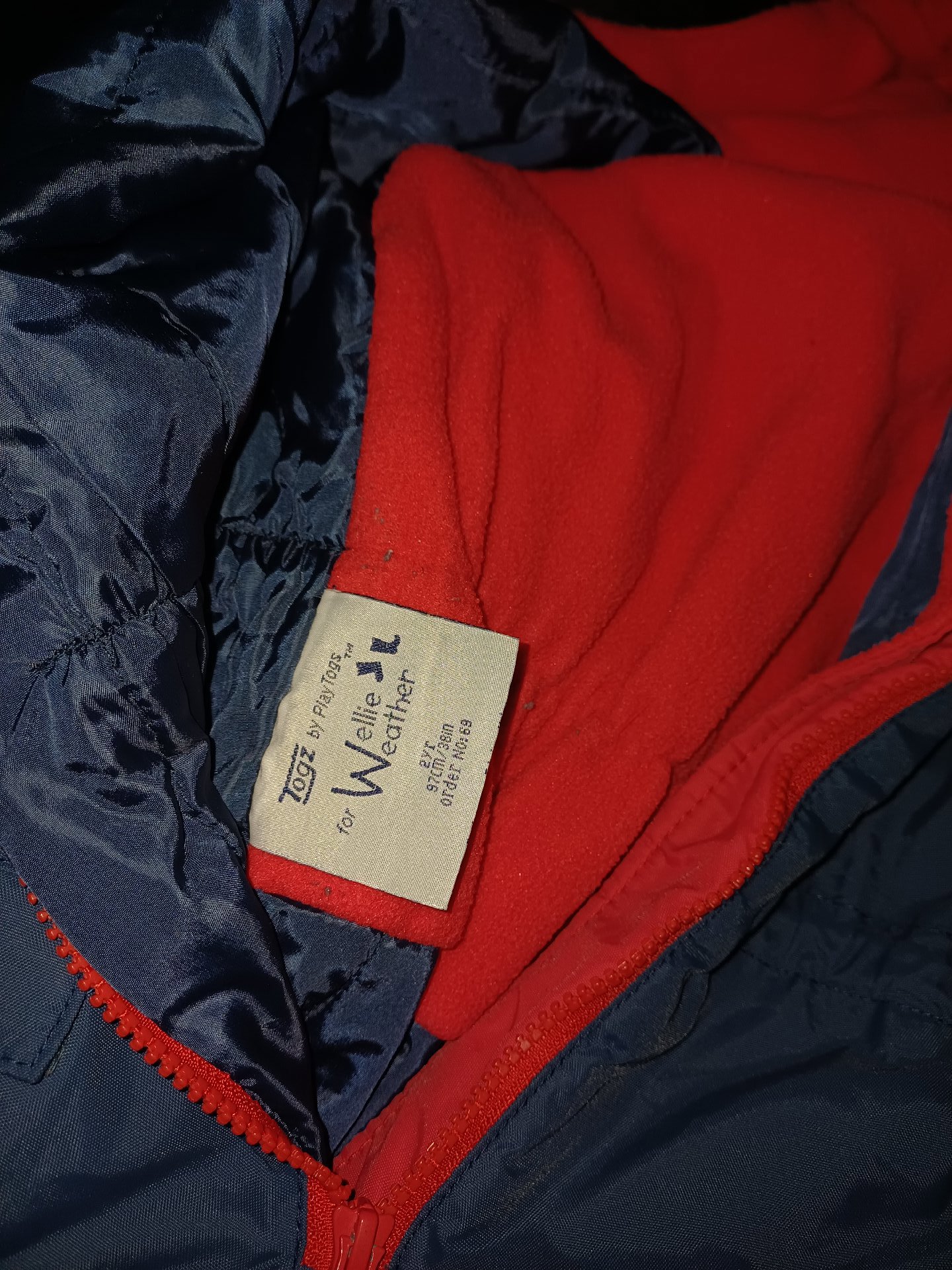 Togz Navy and Red Kids' Waterproof Ski Suit, Togz, 2 years, Excellent condition — preloved on SilentSale®