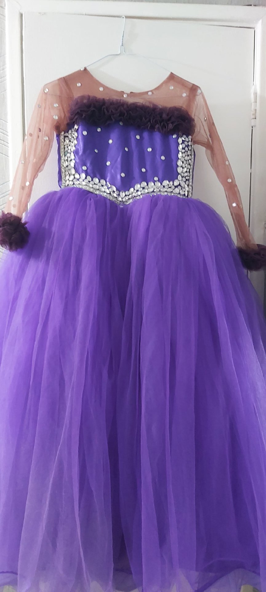 Purple Girls Party Dress with Tulle Skirt and Sequin Bodice, Unbranded, 10 years, Like New condition — preloved on SilentSale®