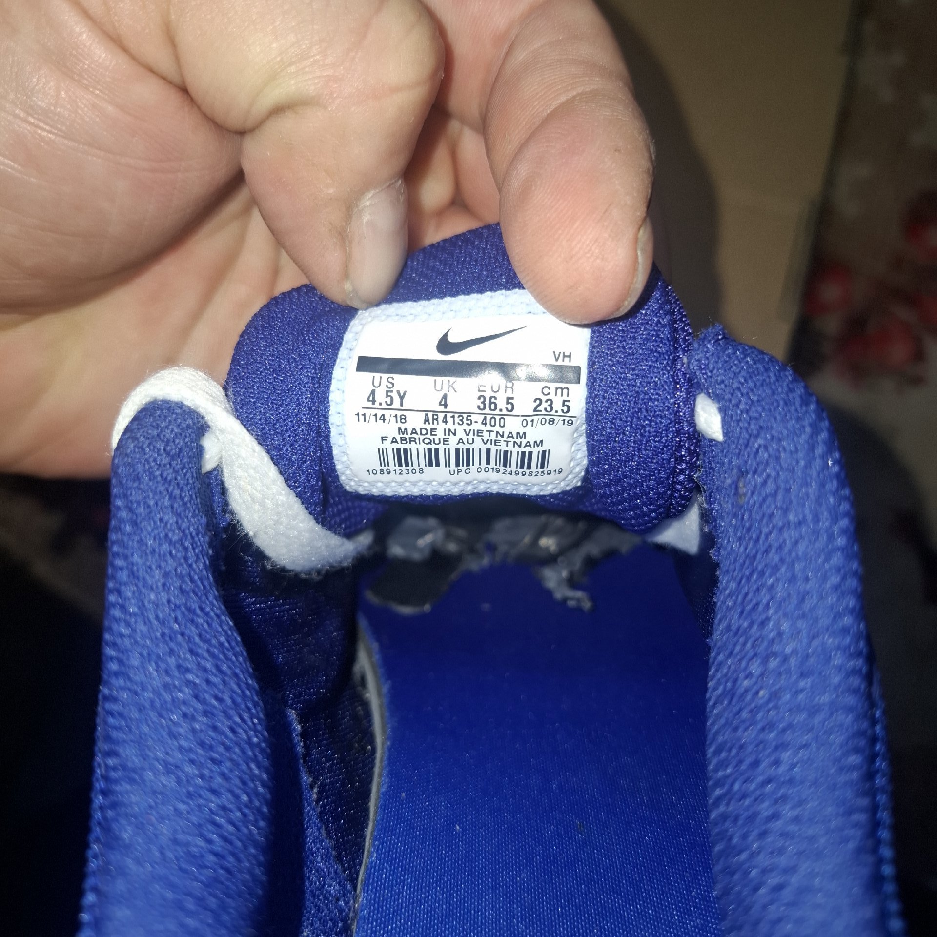 Nike Blue Kids Trainers UK 4 / US 4.5Y, Nike, 5, Excellent condition — preloved on SilentSale®