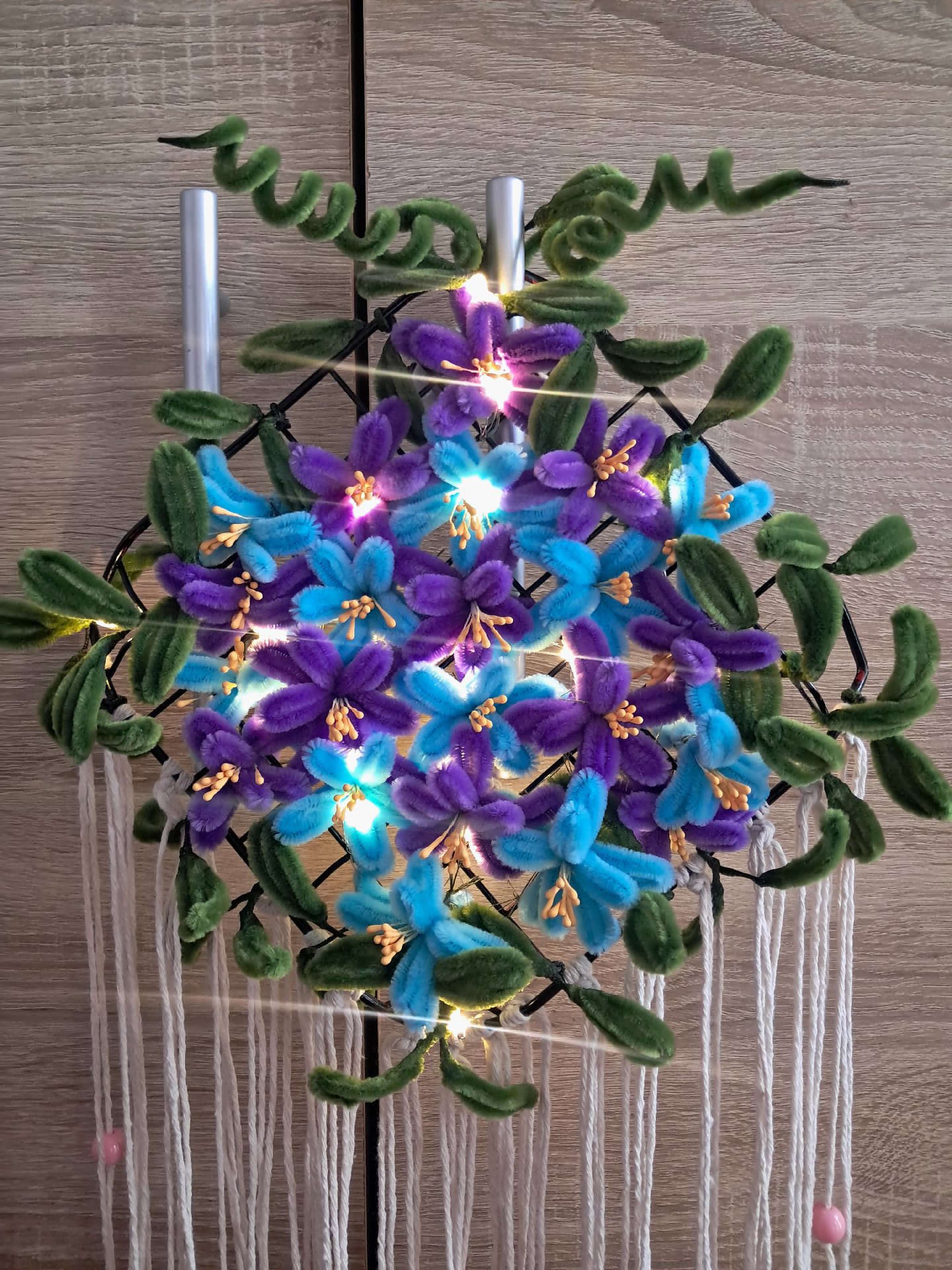 Handmade Floral Dreamcatcher Wall Hanging with LED Lights, selfmade, One Size, Excellent condition — preloved on SilentSale®