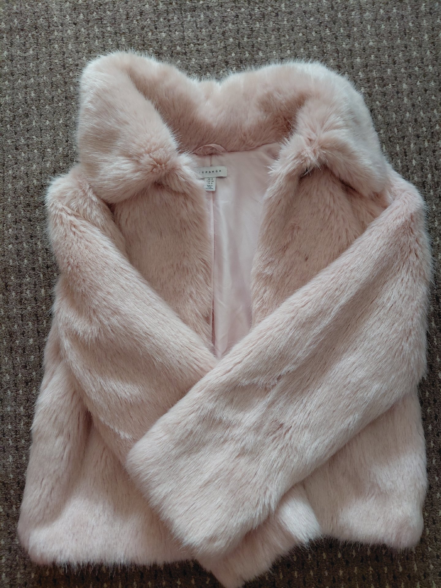 Topshop Pink Faux Fur Jacket – UK 8, Topshop, 8, Excellent condition — preloved on SilentSale®