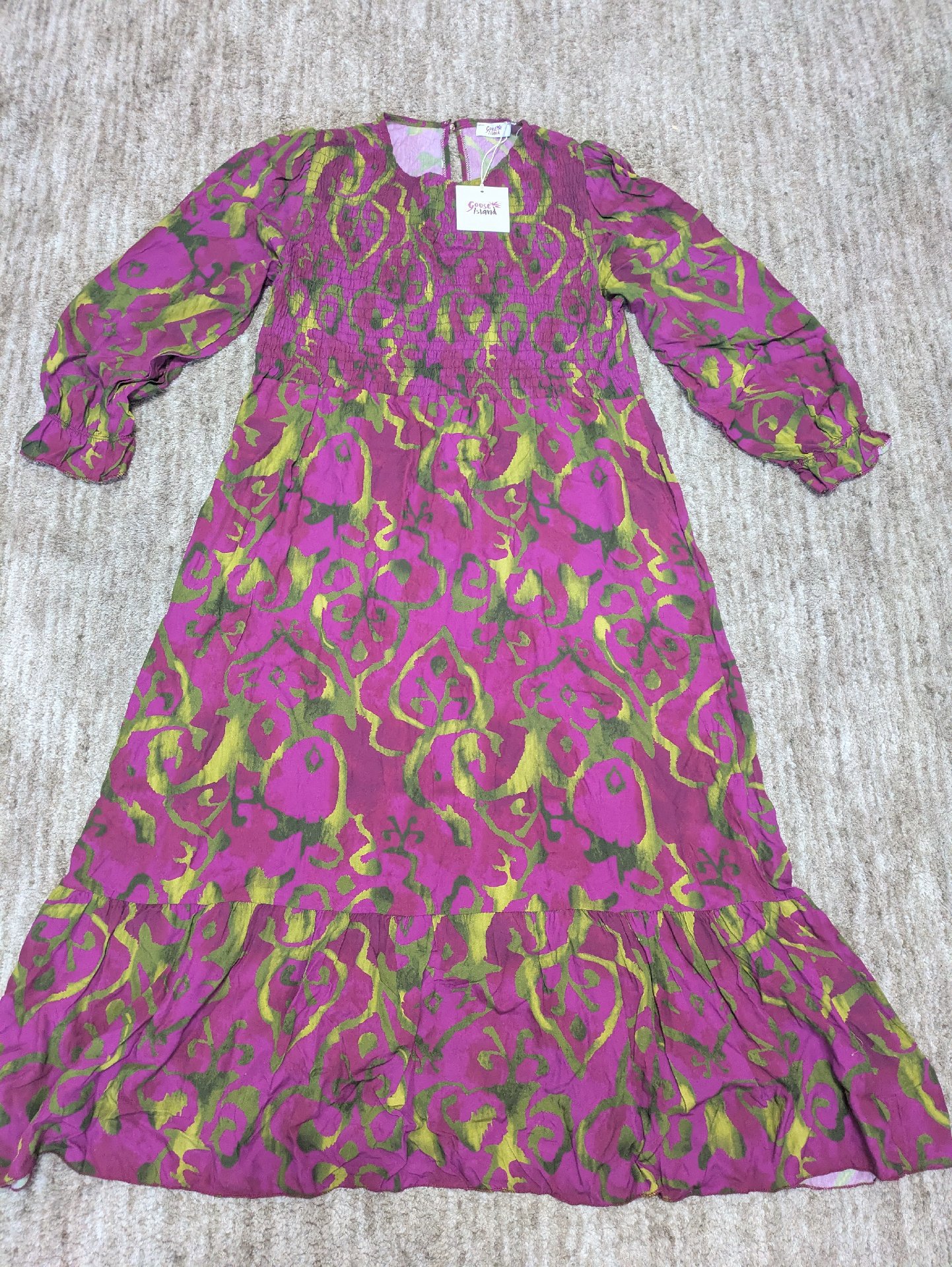 Goose Island Purple Green Patterned Long Sleeve Dress, Goose Island, 10, New condition — preloved on SilentSale®