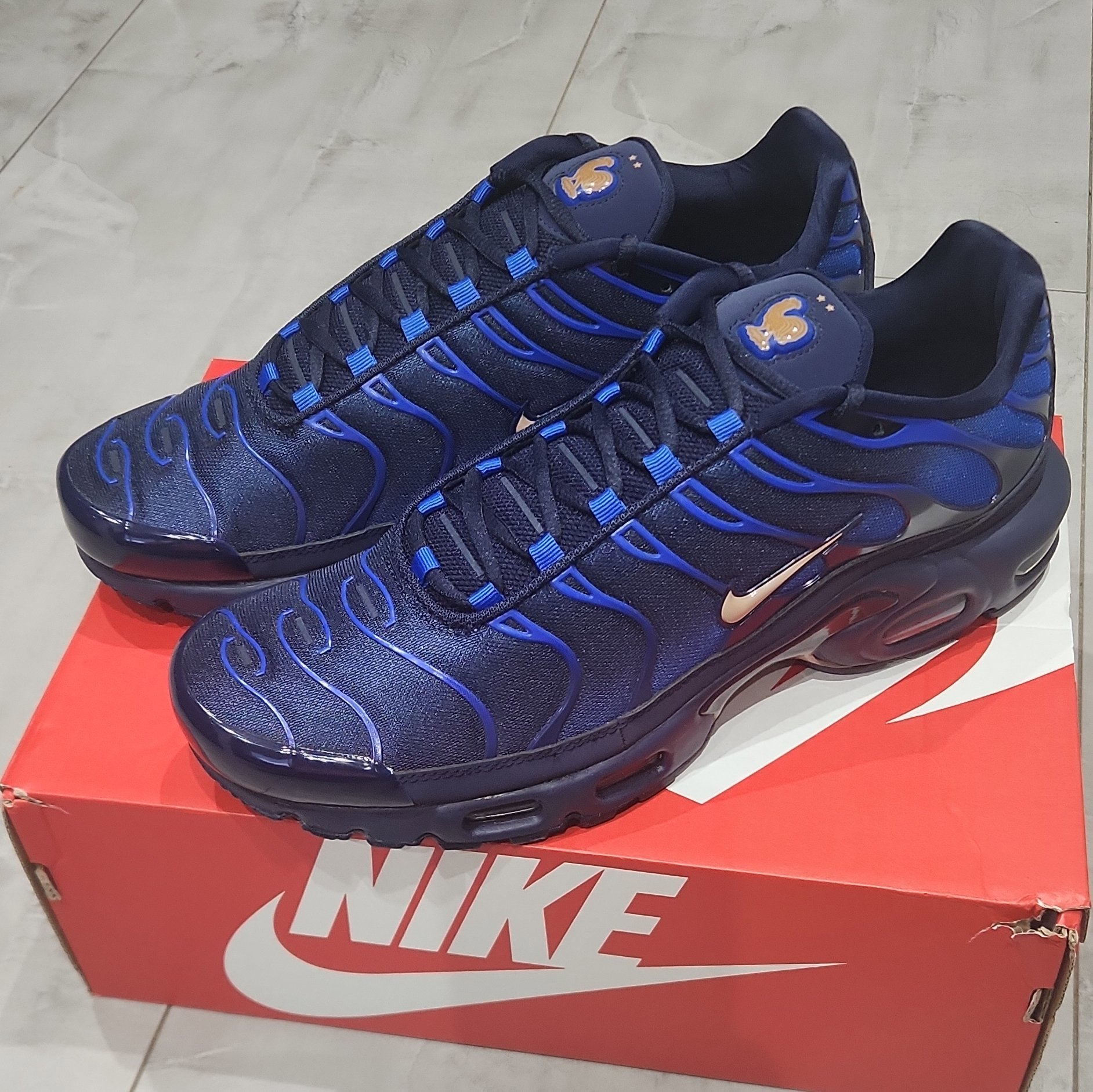 Nike Air Max Plus OG Blackened Blue Trainers – UK 10, Nike, 10, New condition — preloved on SilentSale®