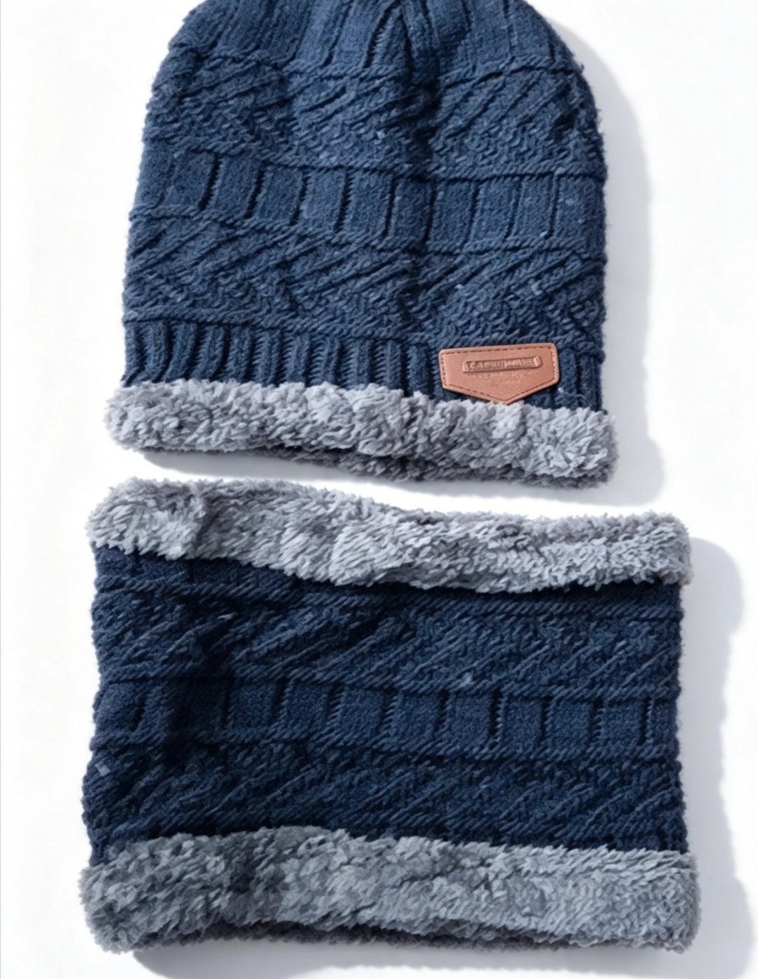 Navy Blue Knitted Winter Hat and Neck Warmer Set, Unbranded, M, New condition — preloved on SilentSale®