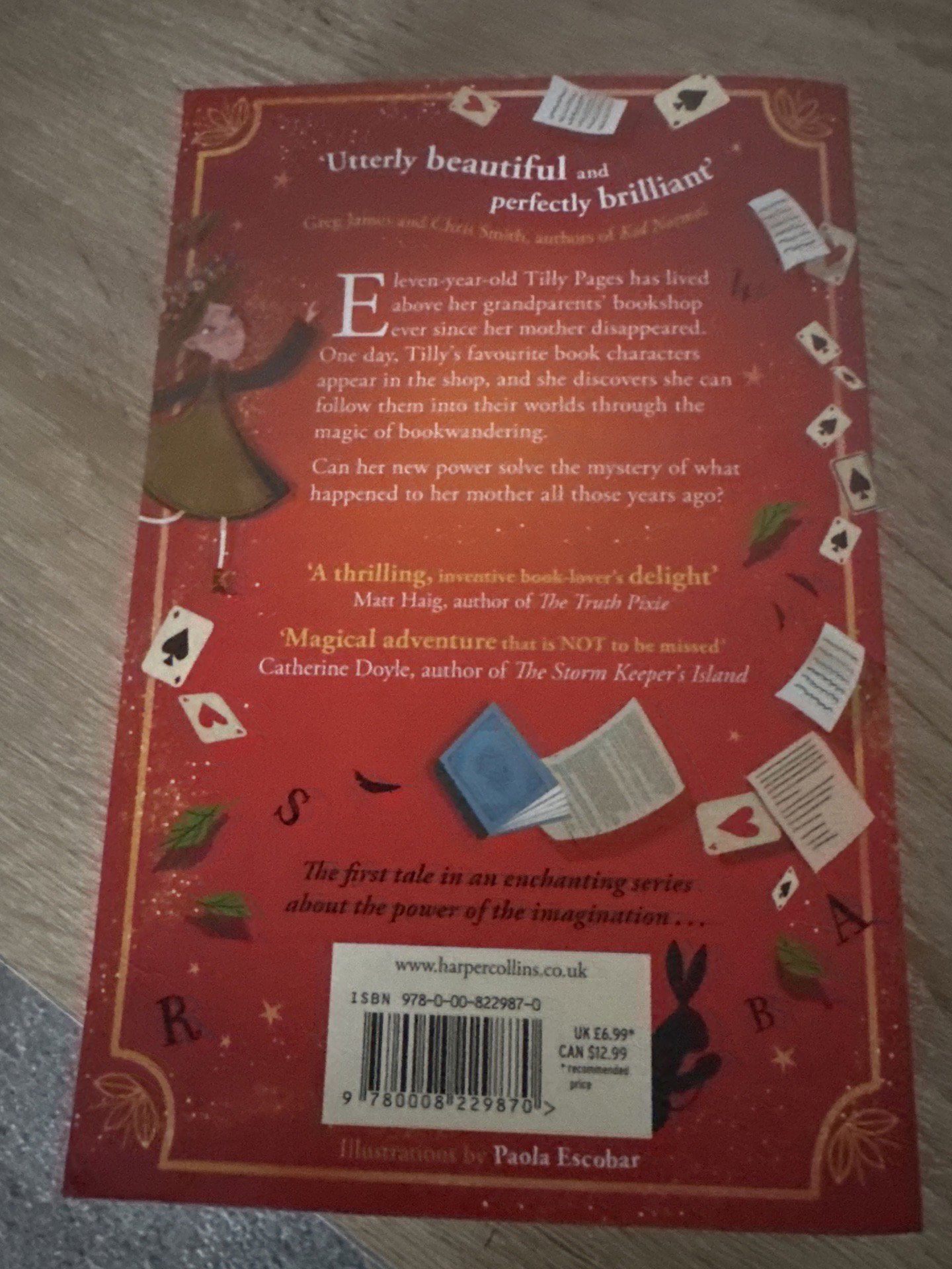 Pages and Co — Anna James, HarperCollins Publishers Limited, One Size, Good condition — preloved on SilentSale®