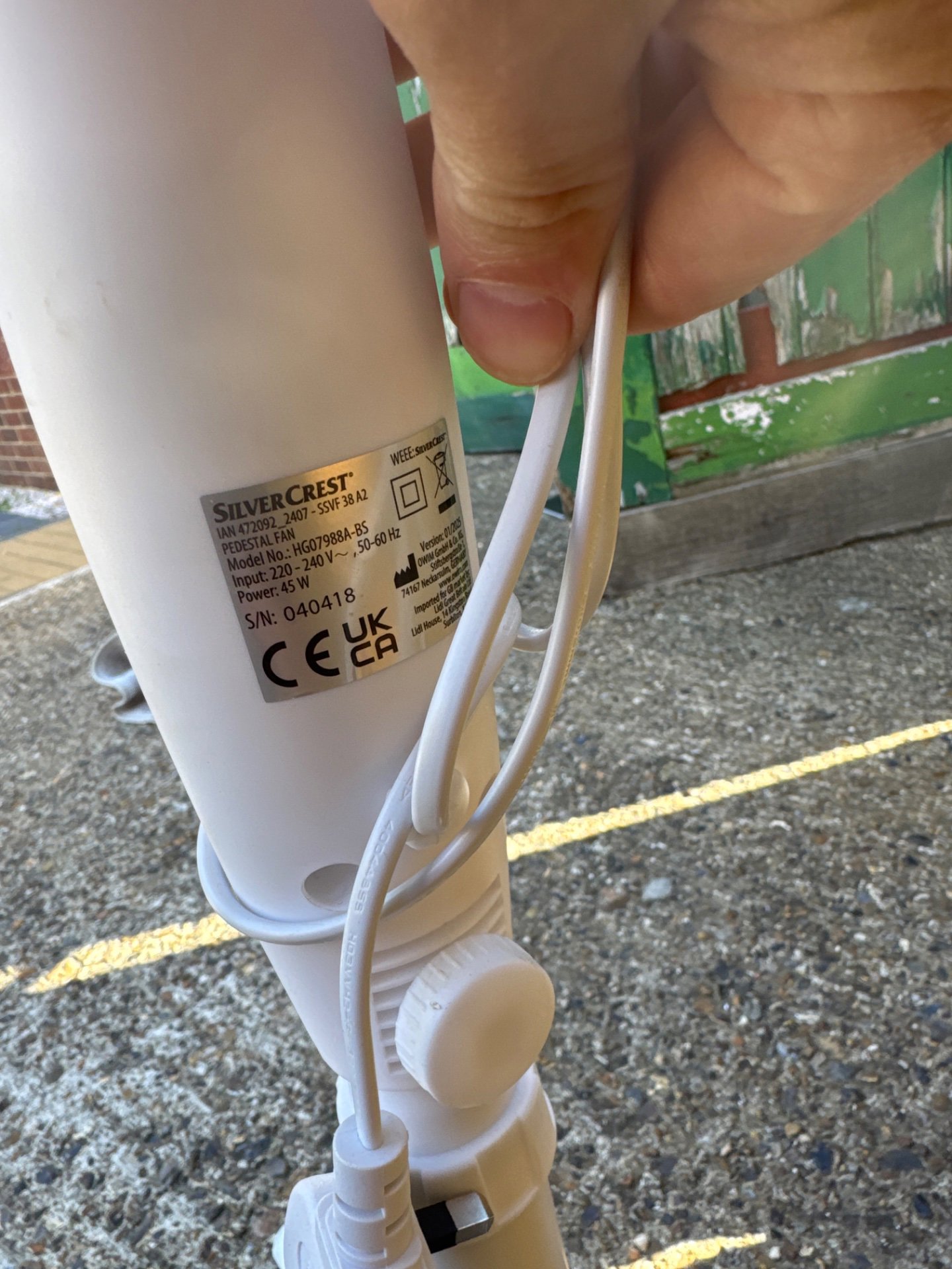 White Pedestal Standing Fan, Silvercrest, One Size, Excellent condition — preloved on SilentSale®