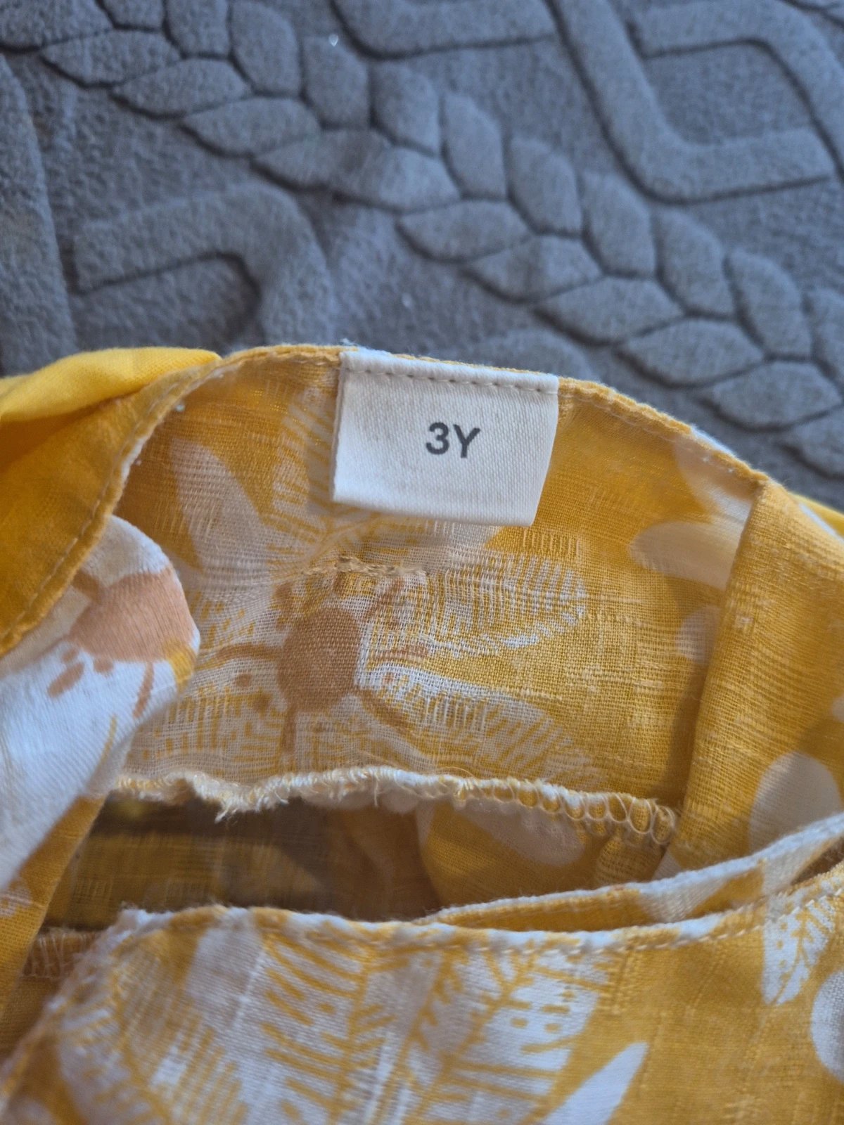 yellow summer top, unknown, 3 years / 98-103 cm, Excellent condition — preloved on SilentSale®