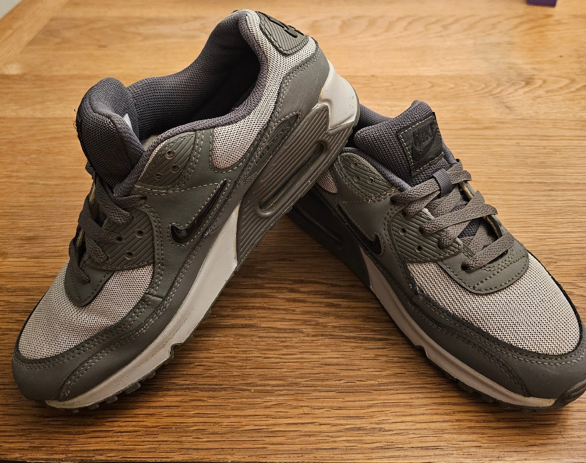 Nike Air Max 90 Jewel Wolf Grey UK 7, Nike, 7, Good condition — preloved on SilentSale®