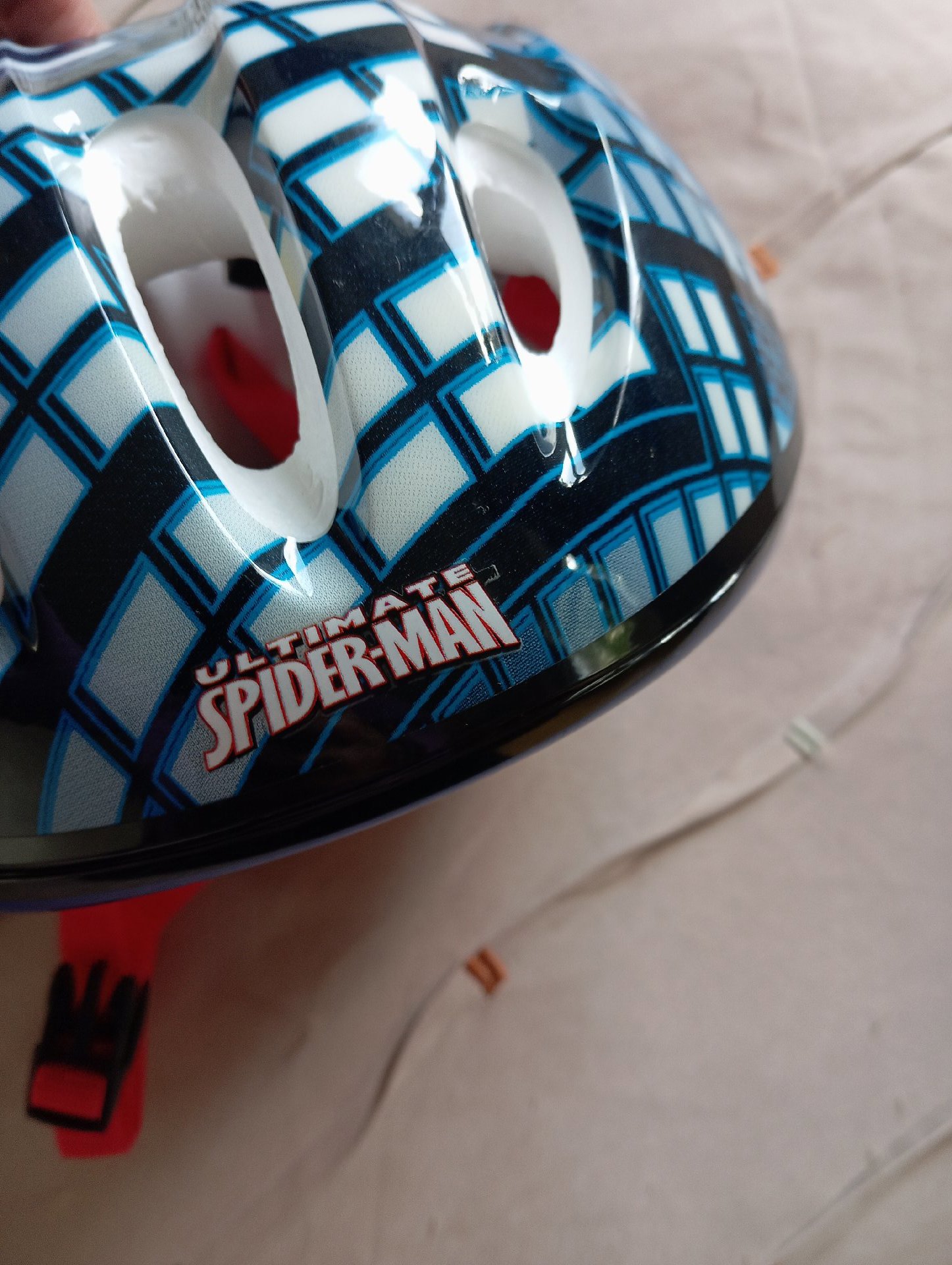 Ultimate Spider-Man Kids Bicycle Helmet Blue, Unbranded, S (50-52cm), Excellent condition — preloved on SilentSale®