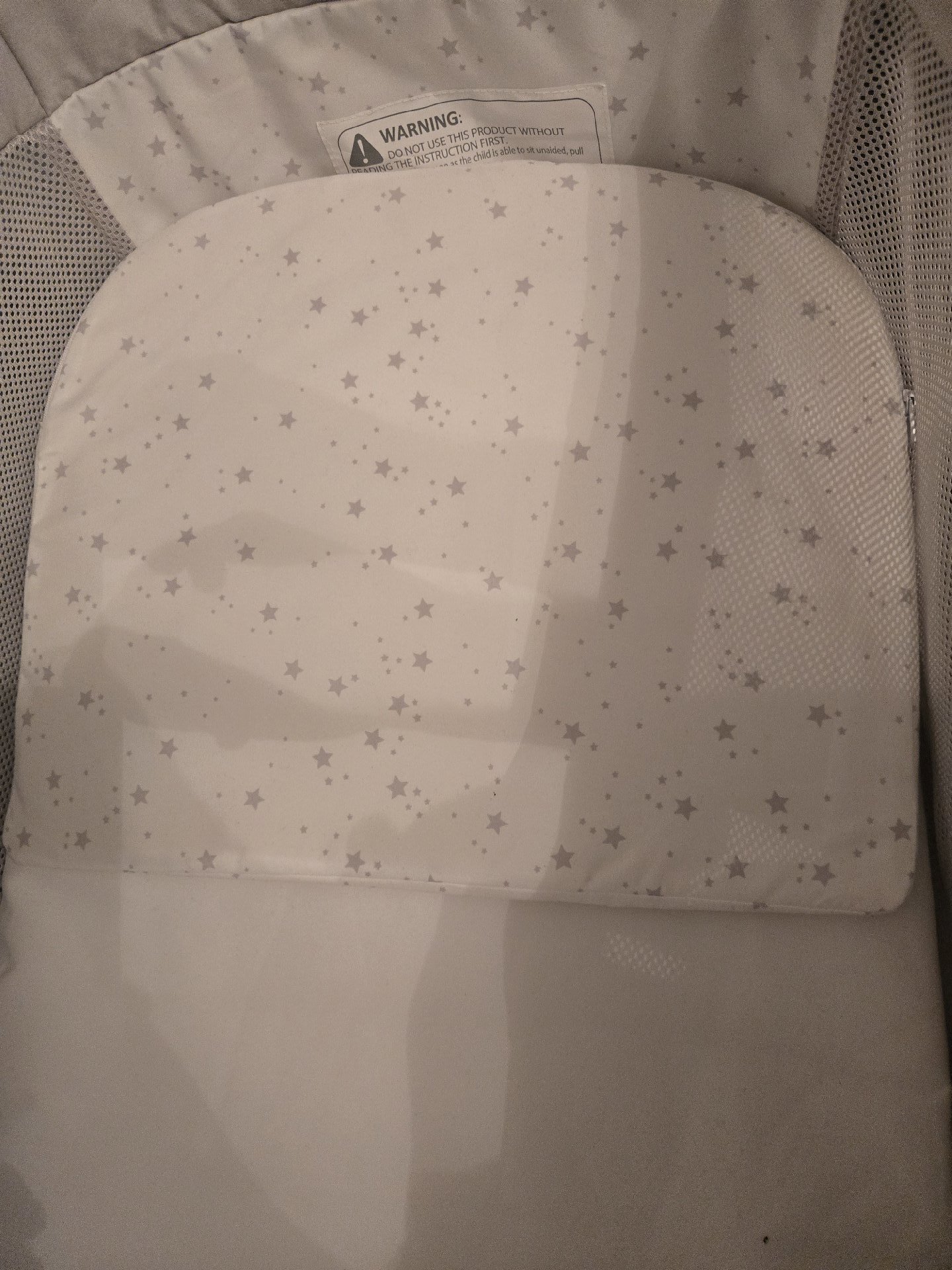 Baby rocking Bassinet Crib with Wooden Legs and Star Print Mattress, Unbranded, One Size, Excellent condition — preloved on SilentSale®