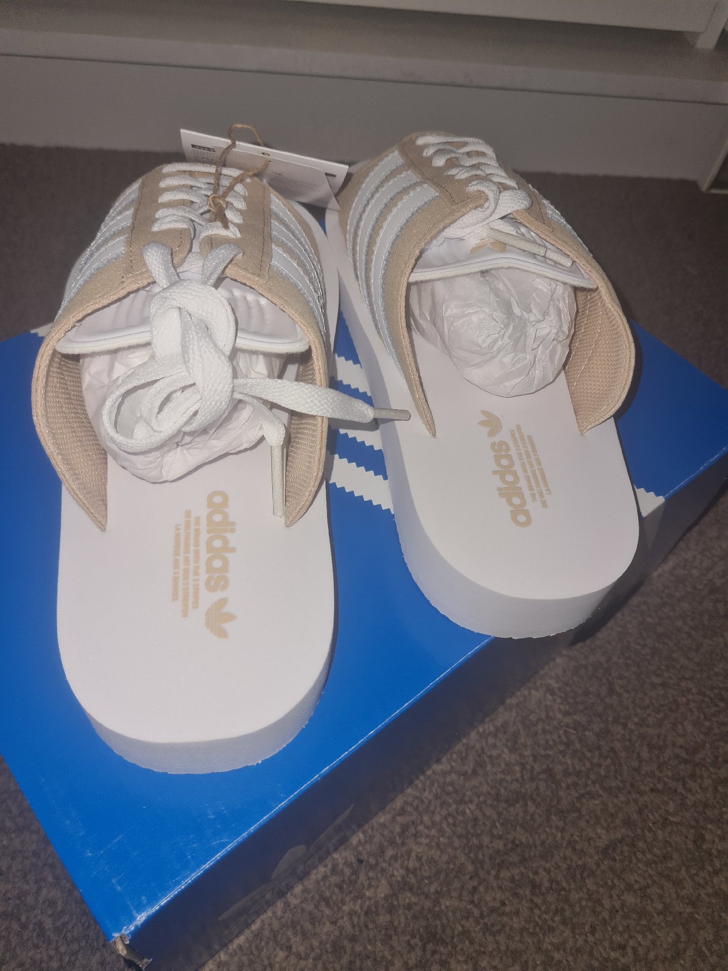 Adidas Gazelle Beach W Beige White Sandals – UK 5, Adidas, 5, New condition — preloved on SilentSale®
