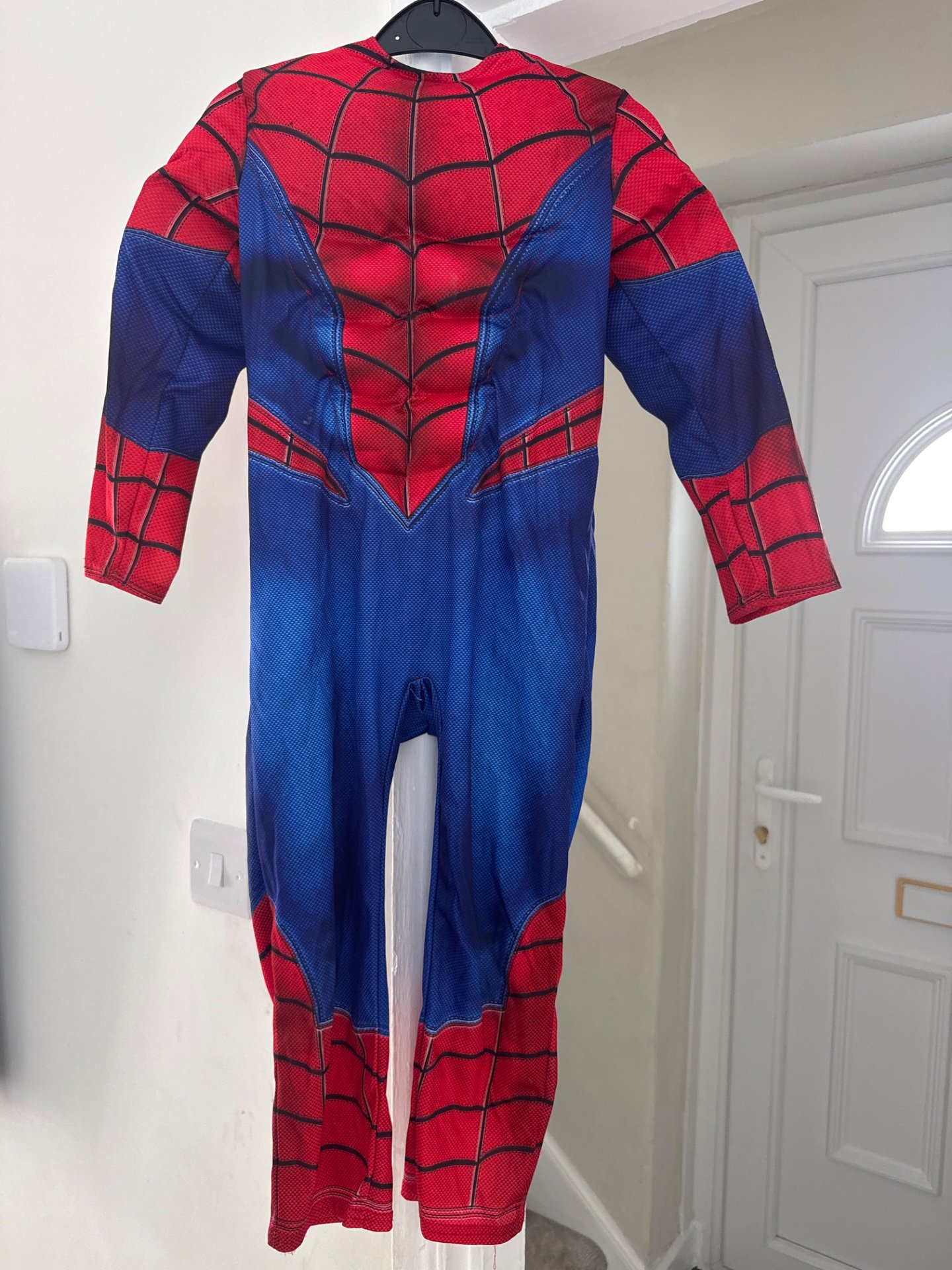 Spider-Man Kids Costume – Size 5-6 Years, TU, 5-6 years, Excellent condition — preloved on SilentSale®