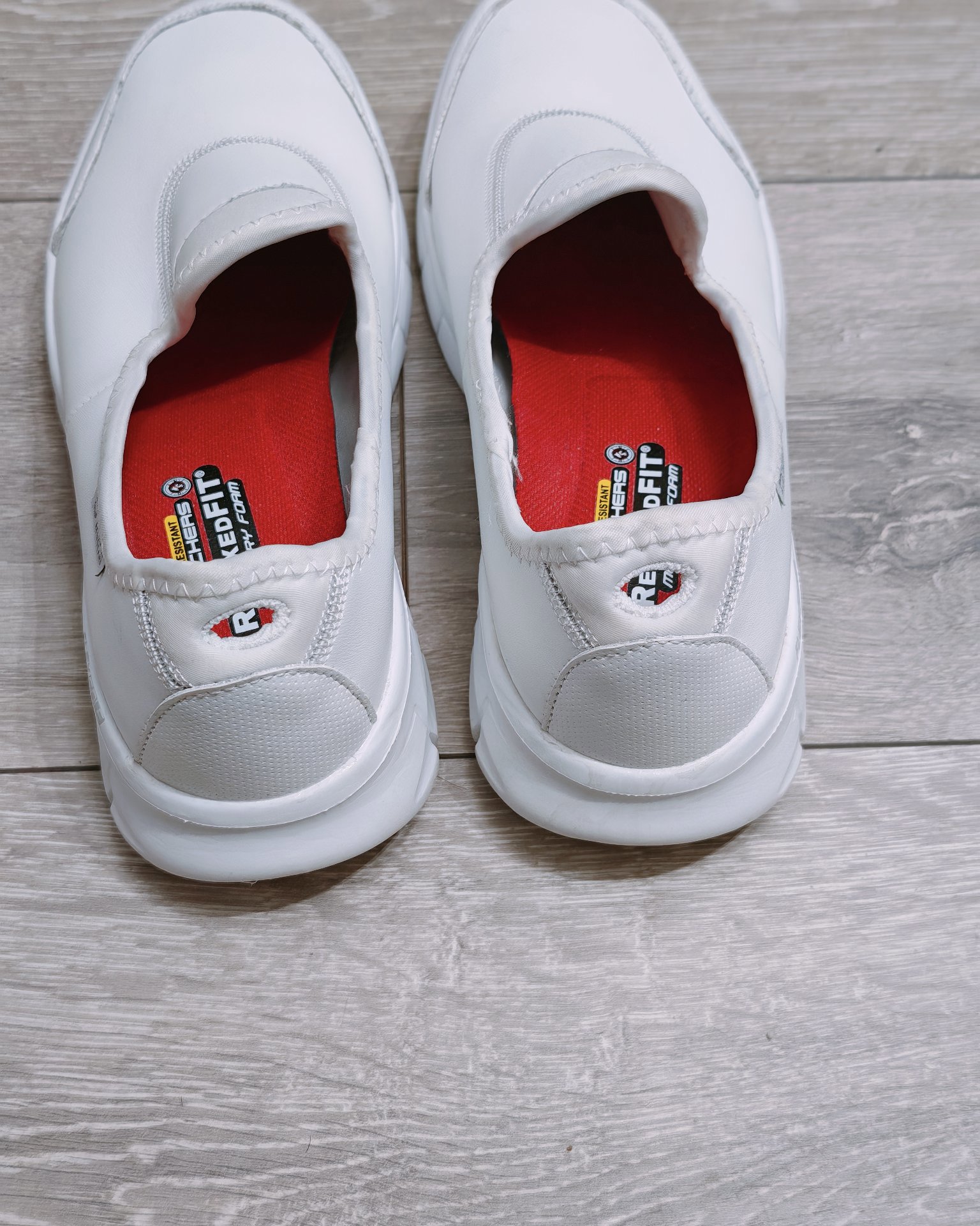 RRP £80 Skechers Work: Relaxed Fit - Sure Track women's slip-resistant trainers size UK 5, Skechers, 5, Like New condition — preloved on SilentSale®