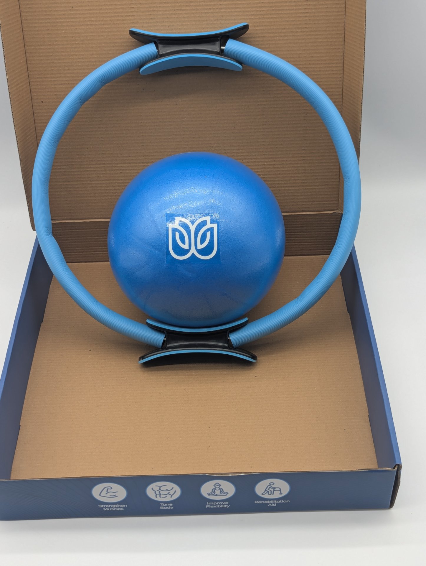 Bekze Pilates Ring Set with Mini Ball and Resistance Bands, Bekze, One Size, New condition — preloved on SilentSale®