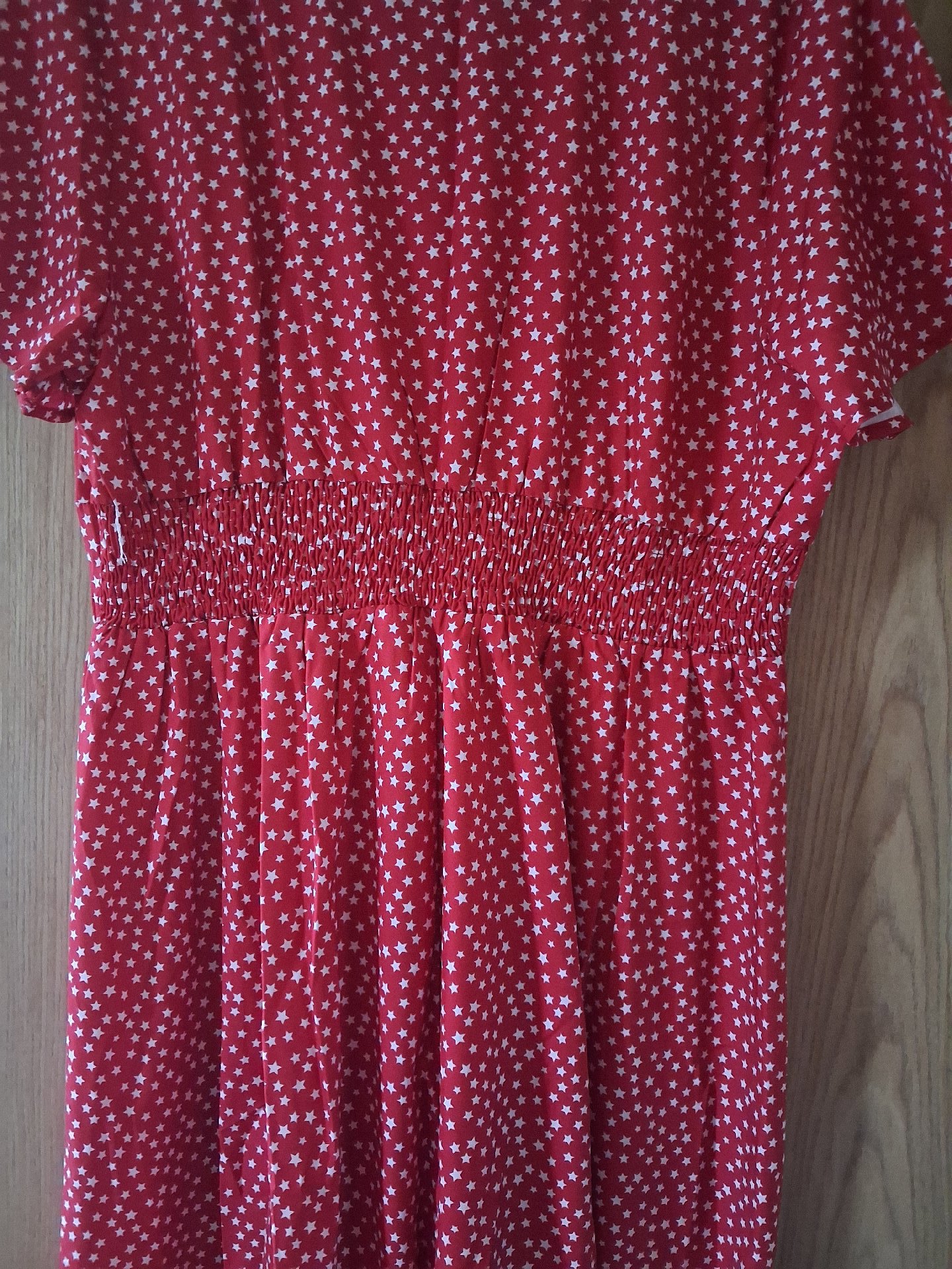 Red Star Print Maxi Dress, Unbranded, 10, Excellent condition — preloved on SilentSale®