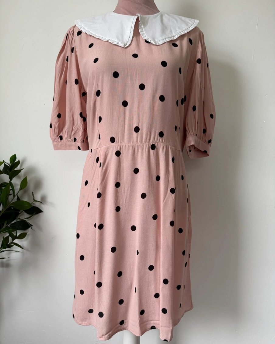 Pink Polka Dot Dress with White Collar, Unbranded, 12, New condition — preloved on SilentSale®
