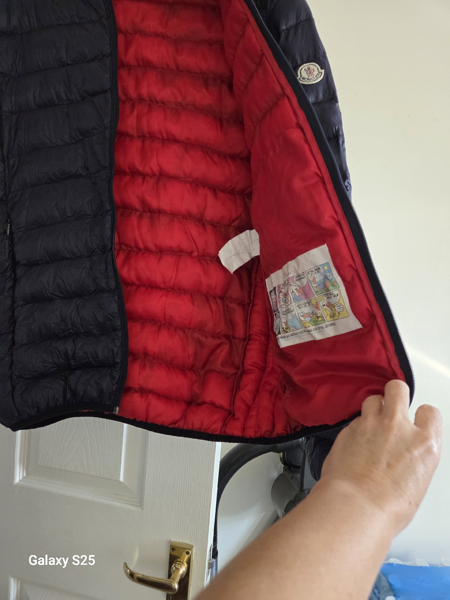  Navy Blue Puffer Jacket with Red Lining – Size 10, Unbranded, 10, Excellent condition — preloved on SilentSale®