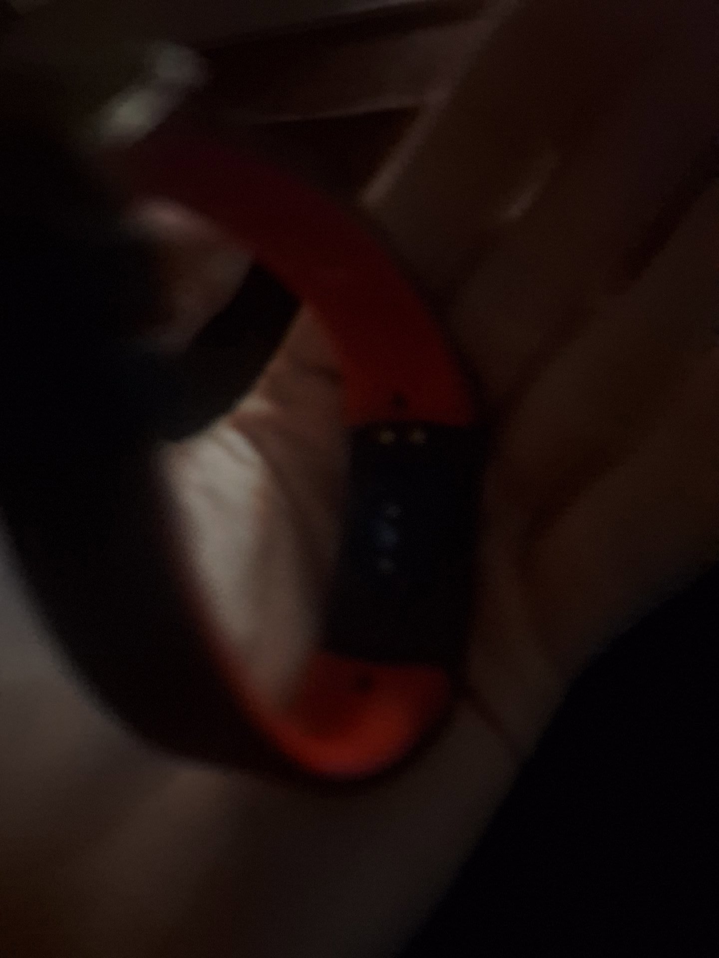 Fit bit watch (no chaeger), Fitbit, One Size, Fair condition — preloved on SilentSale®