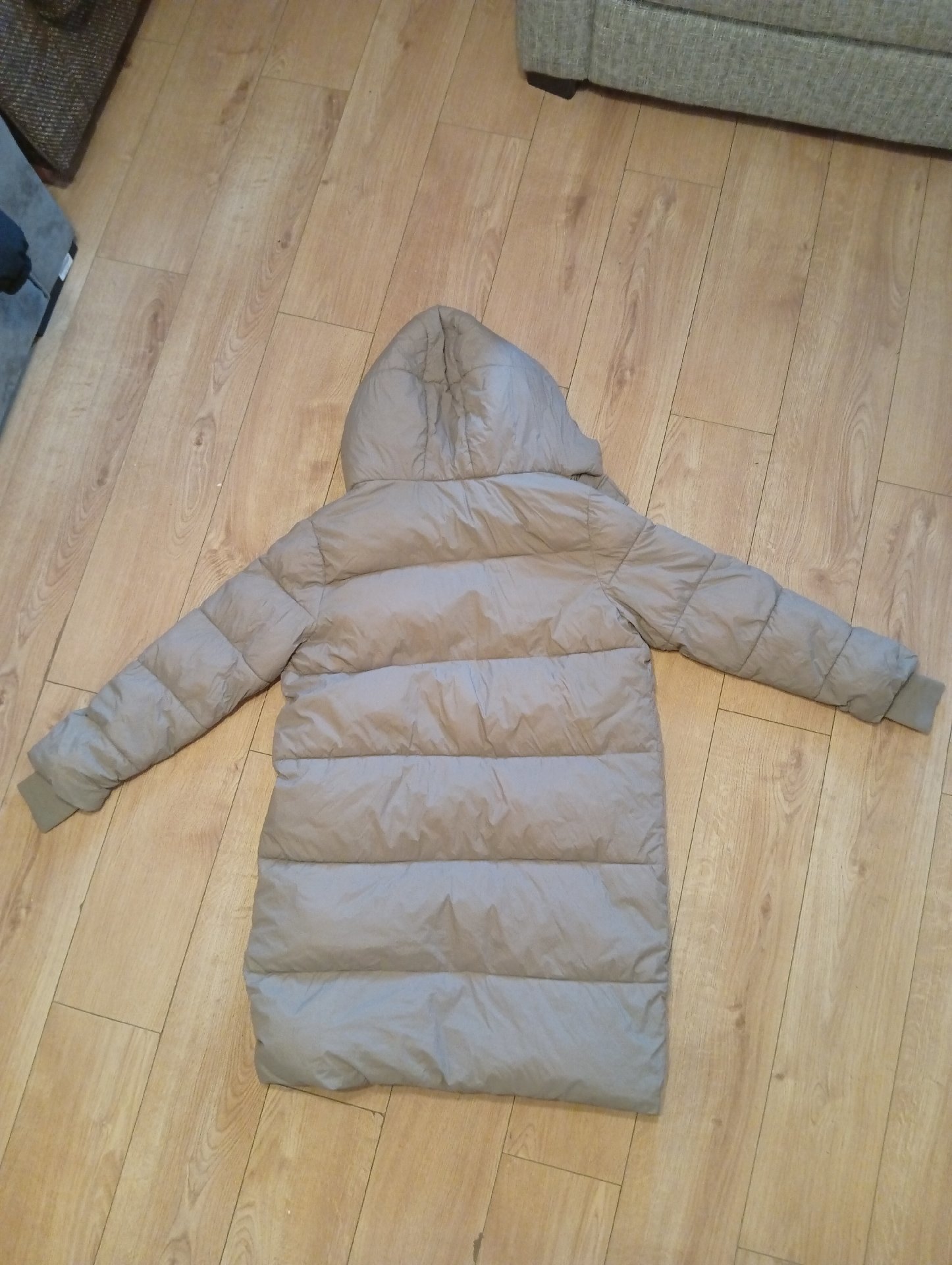 Beige Padded Hooded Coat, Unbranded, M, Excellent condition — preloved on SilentSale®