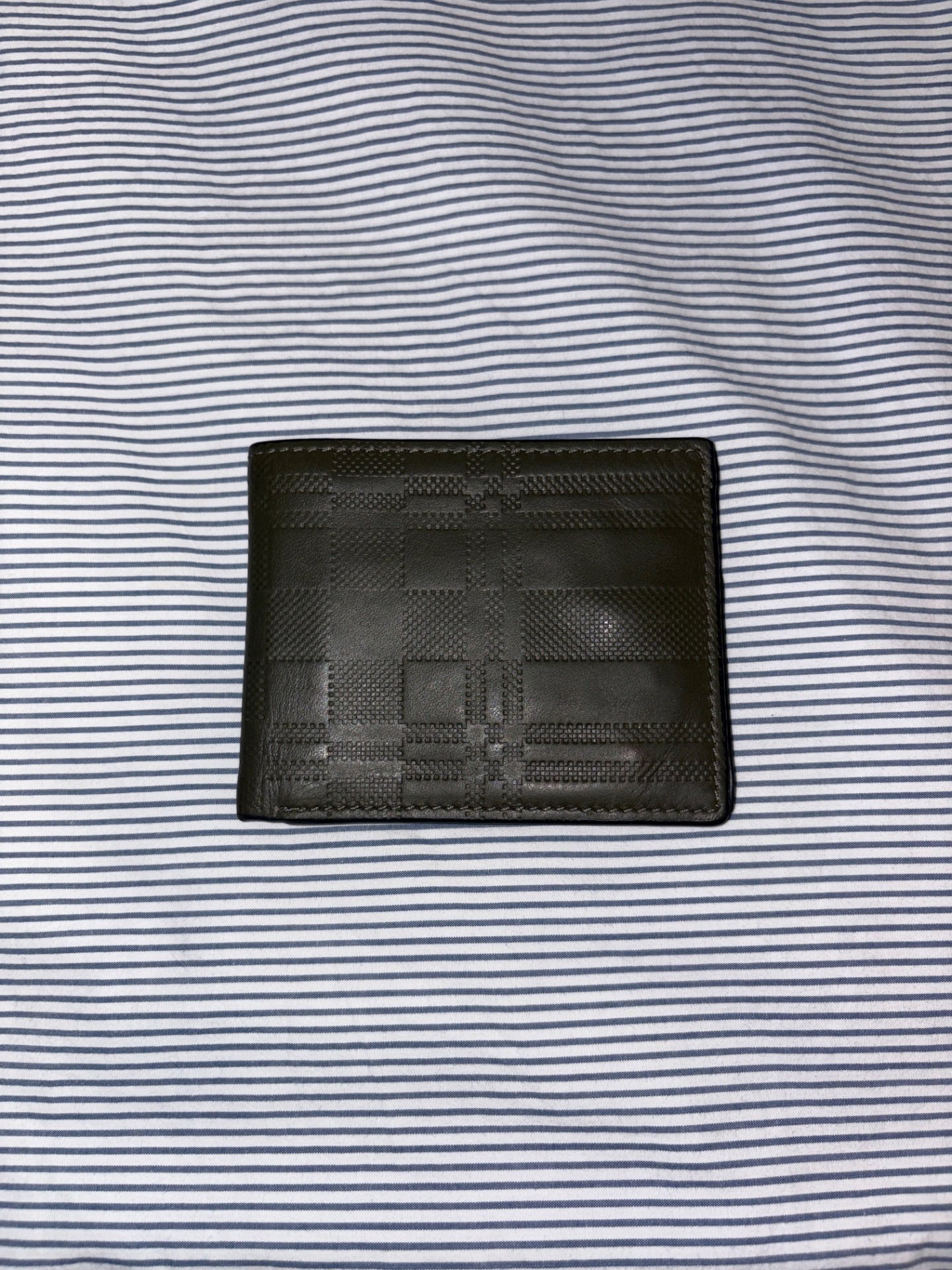 Fossil Dark Green Leather Men's Wallet, Fossil, One Size, Good condition — preloved on SilentSale®