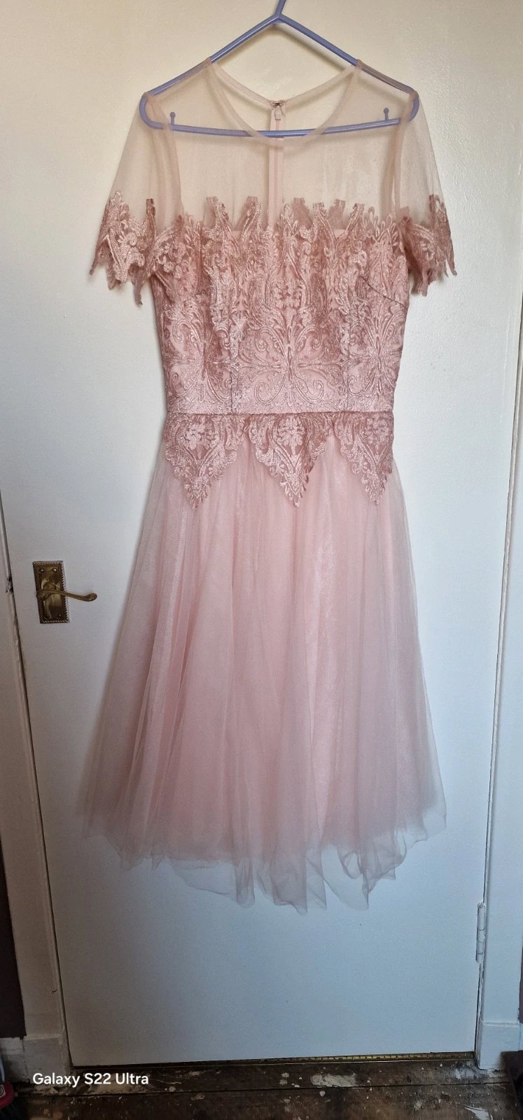 Wedding dresses, Chi Chi London, M / UK 12-14, Excellent condition — preloved on SilentSale®