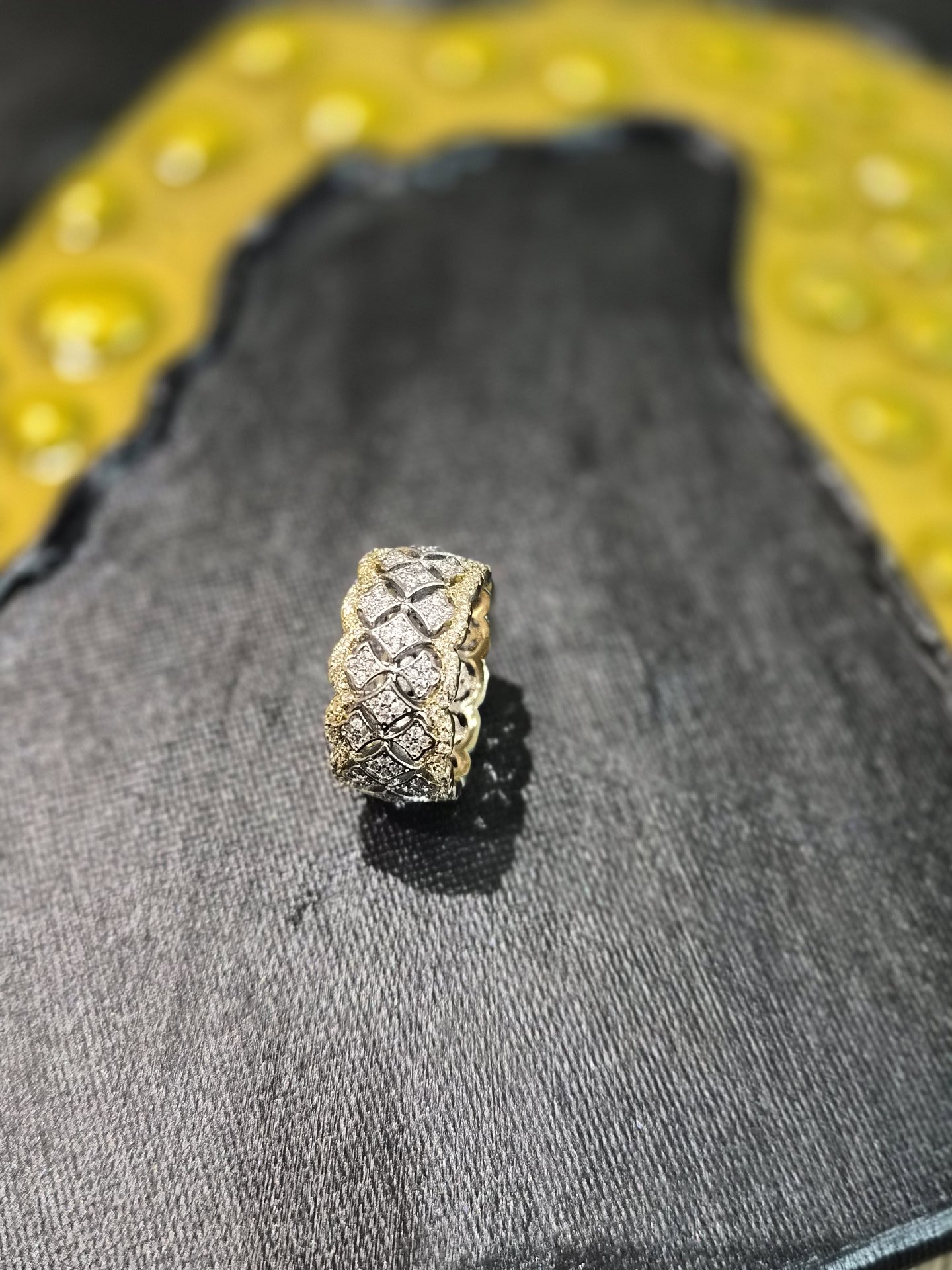 Two Tone Patterned Band Ring, Other, R½, New condition — preloved on SilentSale®