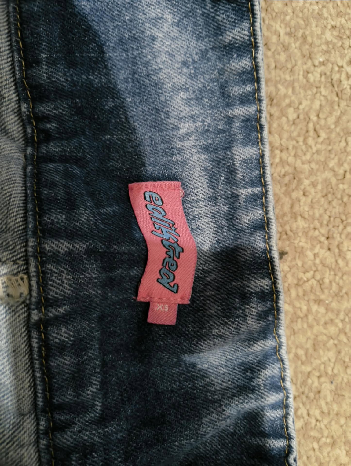 Edikted Denim Pleated Skort with Belt – XS, Edikted, XS, Excellent condition — preloved on SilentSale®