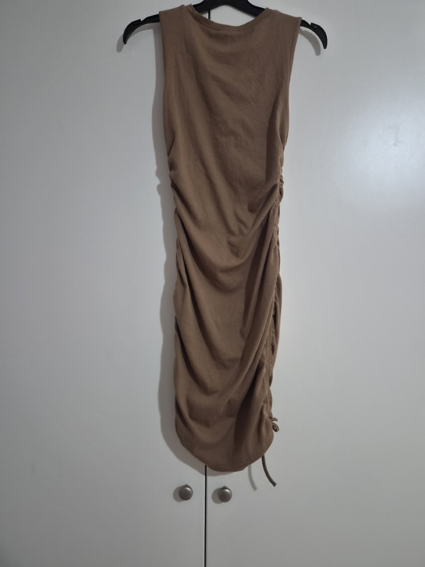 Vera & Lucy Taupe Ruched Sleeveless Dress – Size S, Vera & Lucy, S, New condition — preloved on SilentSale®
