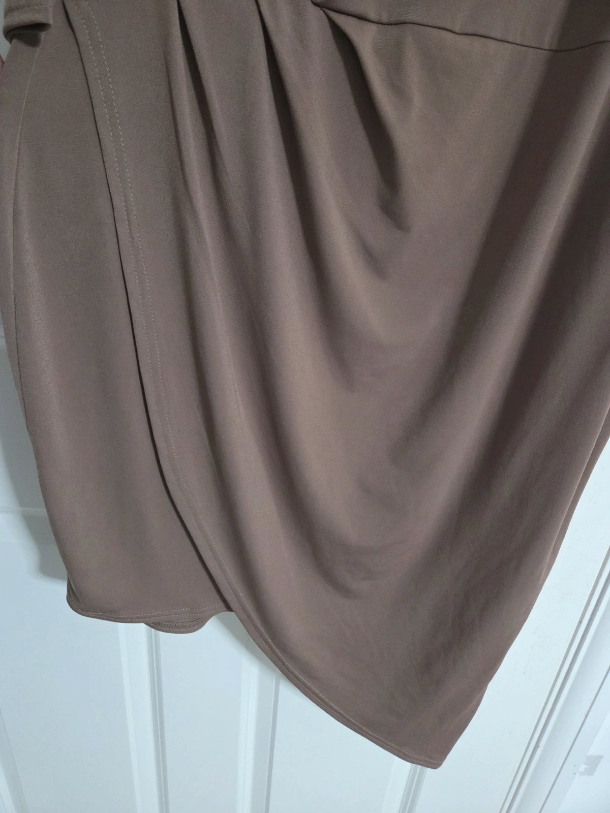 Boohoo Plus Taupe Brown Draped Asymmetric Dress, Boohoo, 16, New condition — preloved on SilentSale®