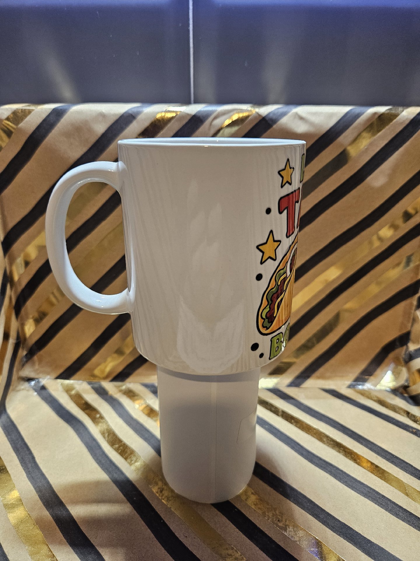 Novelty Ceramic Mug Let's Taco 'Bout It, Unbranded, One Size, New condition — preloved on SilentSale®