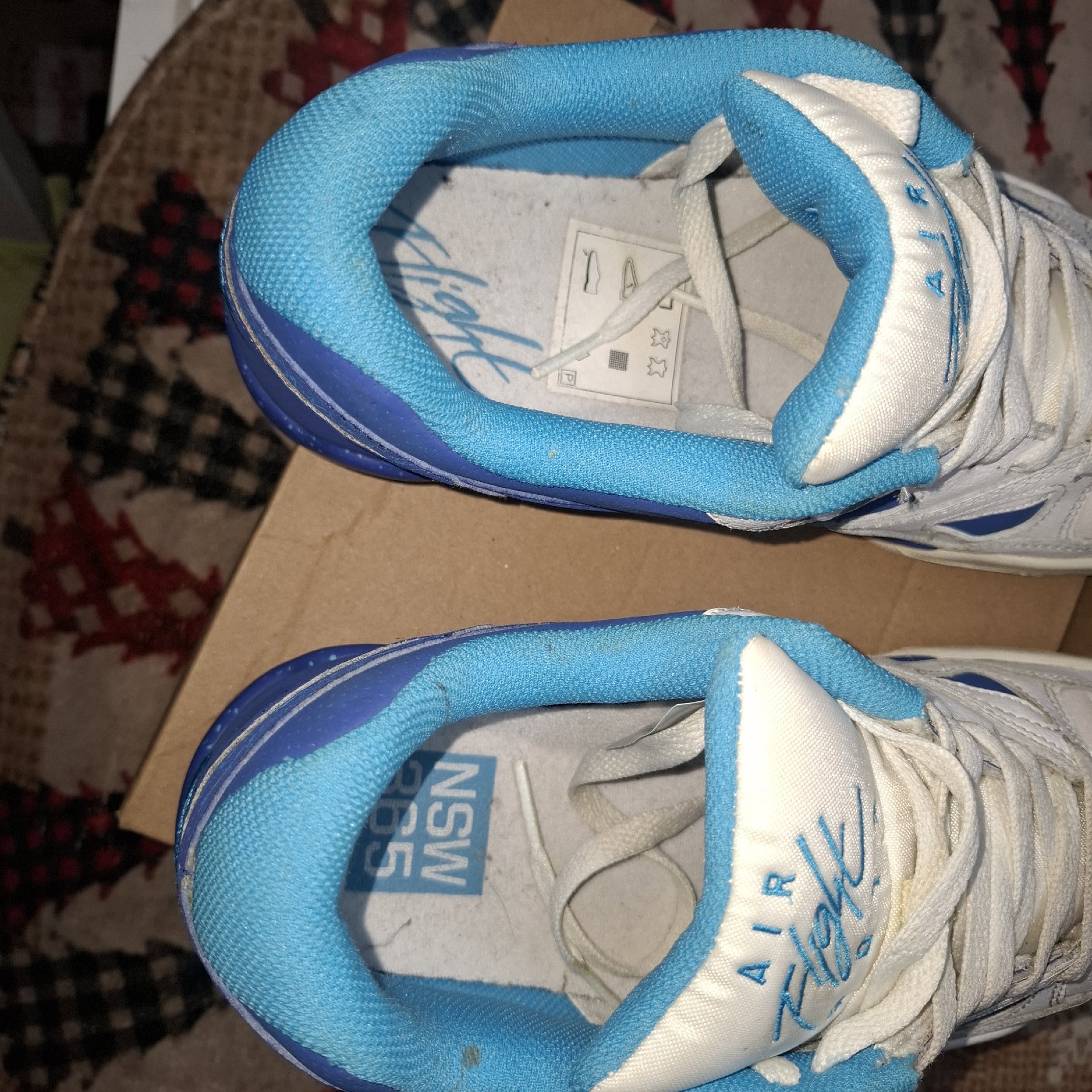 Nike Air Flight 2013 White Blue Trainers UK 8, Nike, 8, Good condition — preloved on SilentSale®