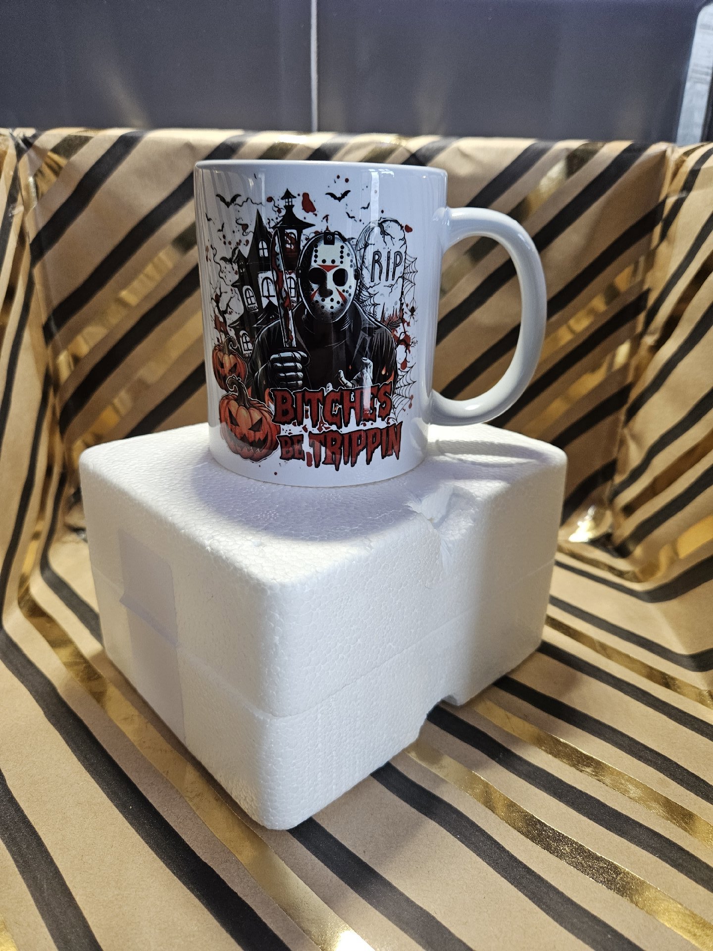 Halloween coffee mug, Unbranded, One Size, New condition — preloved on SilentSale®
