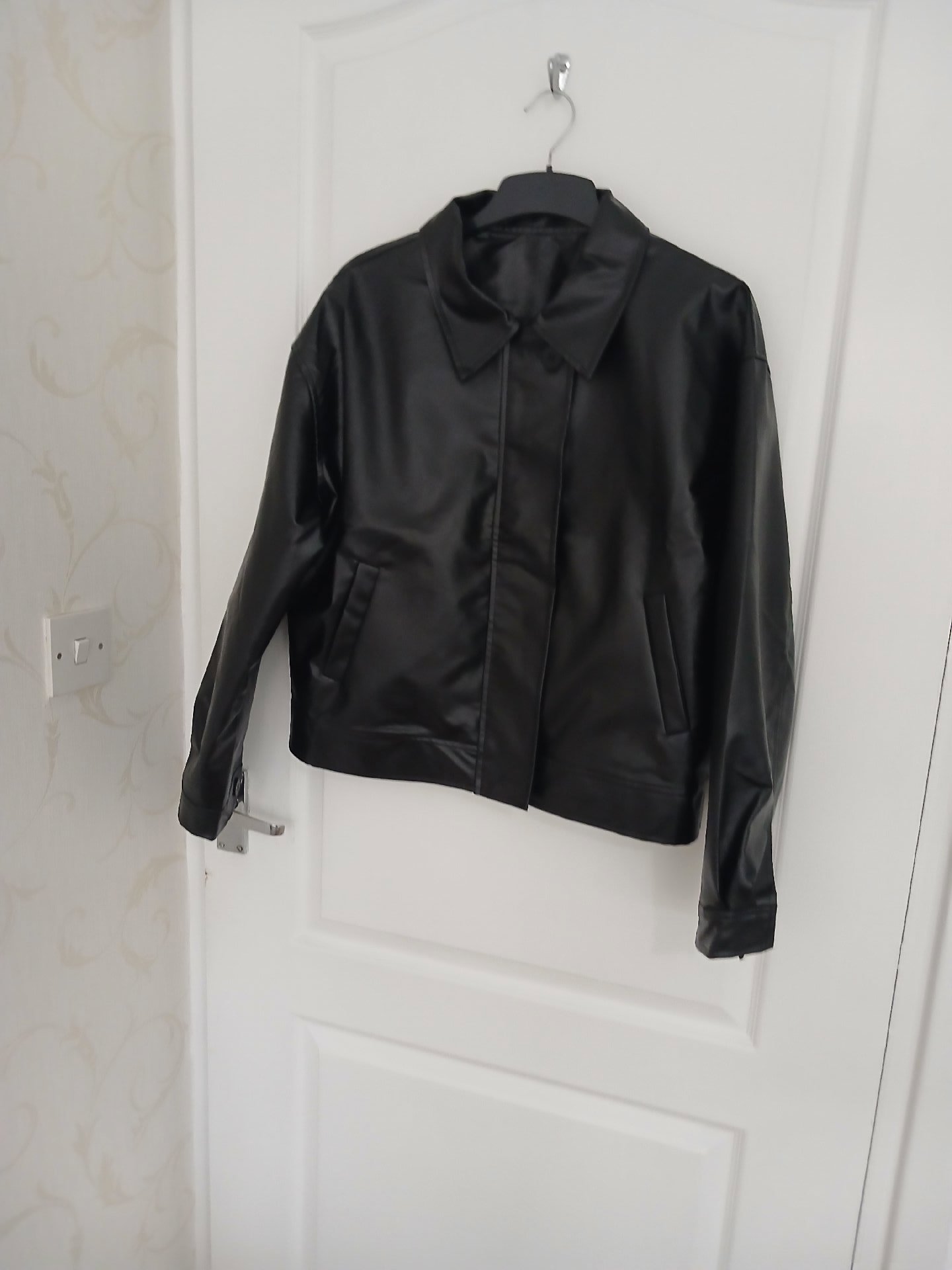 Black Faux Leather Jacket, Unbranded, L, New condition — preloved on SilentSale®