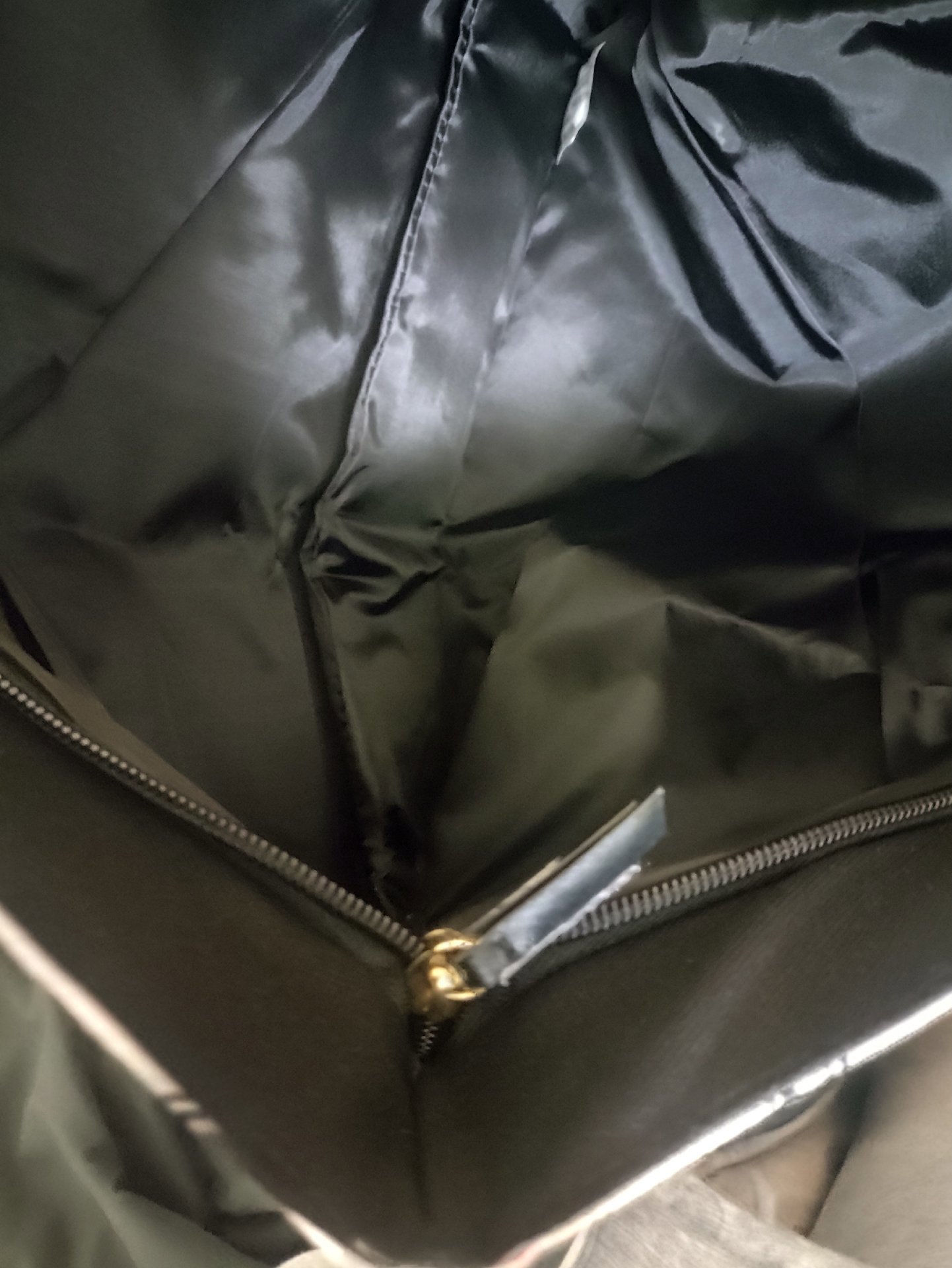 Victoria's Secret Large Logo Tote Bag, Victoria's Secret, One Size, New condition — preloved on SilentSale®