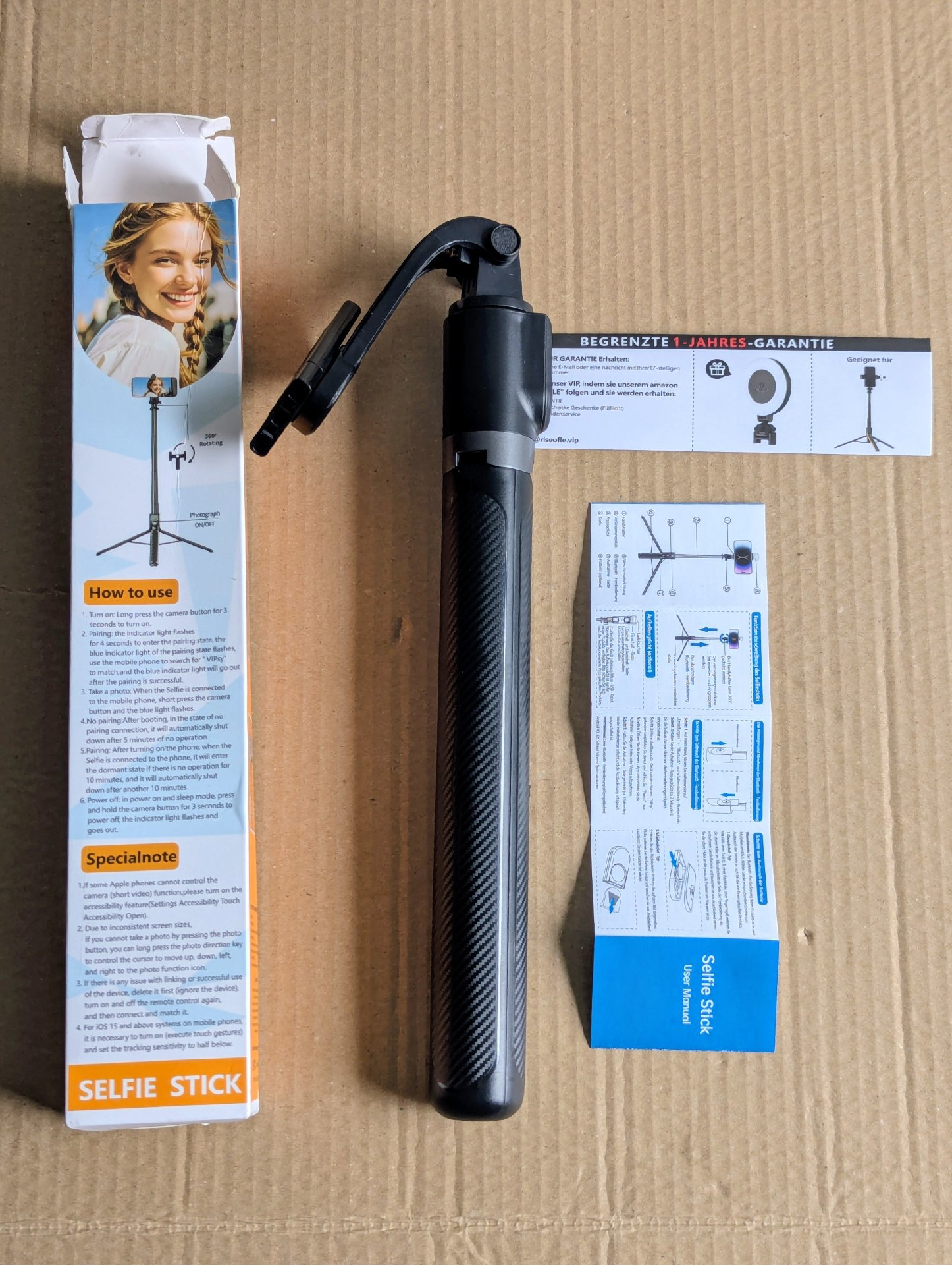 Riseflo Live Broadcast Selfie Stick Tripod with Remote Control, Riseflo, 1.8 m, New condition — preloved on SilentSale®
