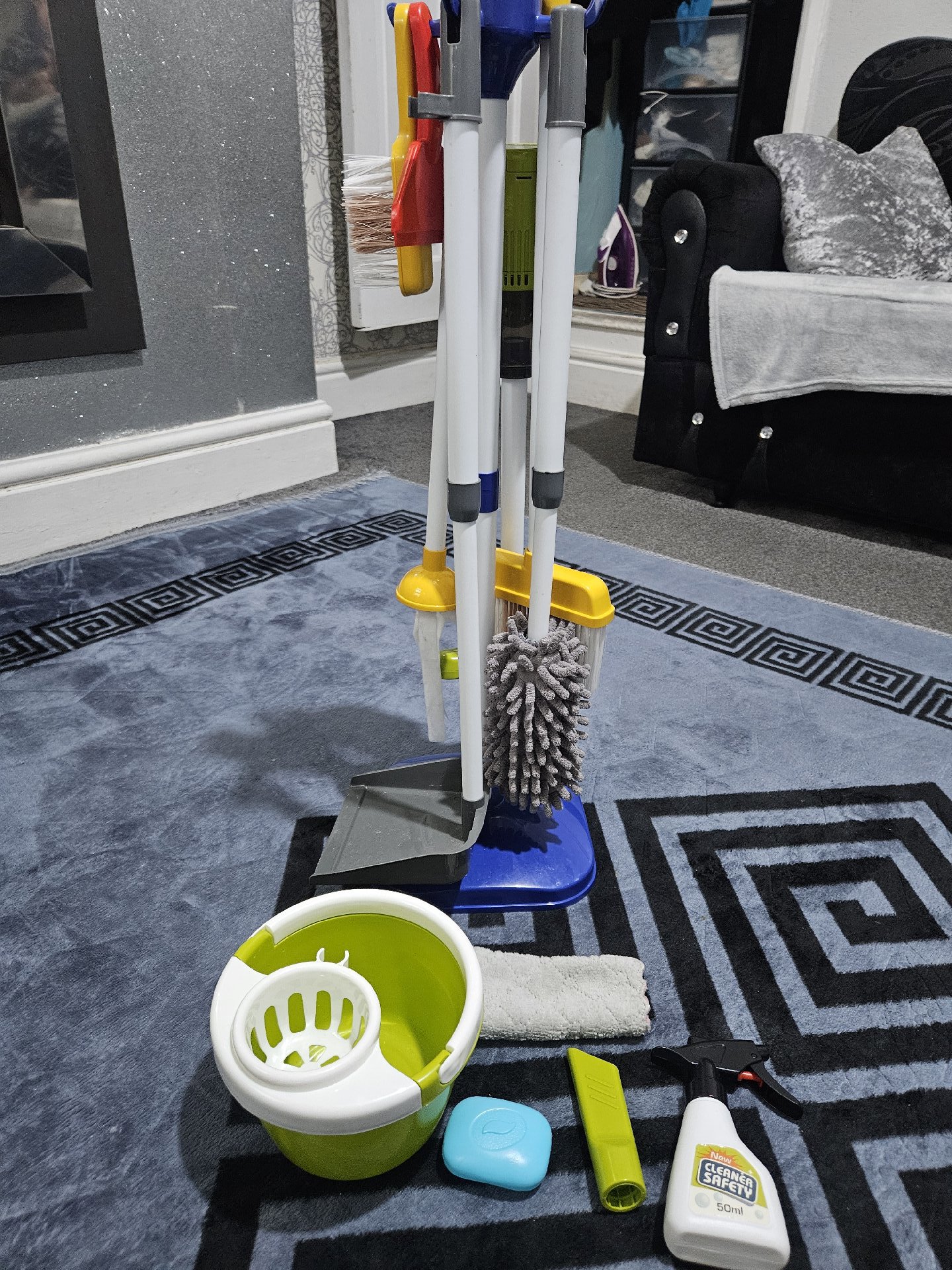 Kids Cleaning Toy Set with Mop, Broom, Dustpan and Accessories, no label, small, Good condition — preloved on SilentSale®