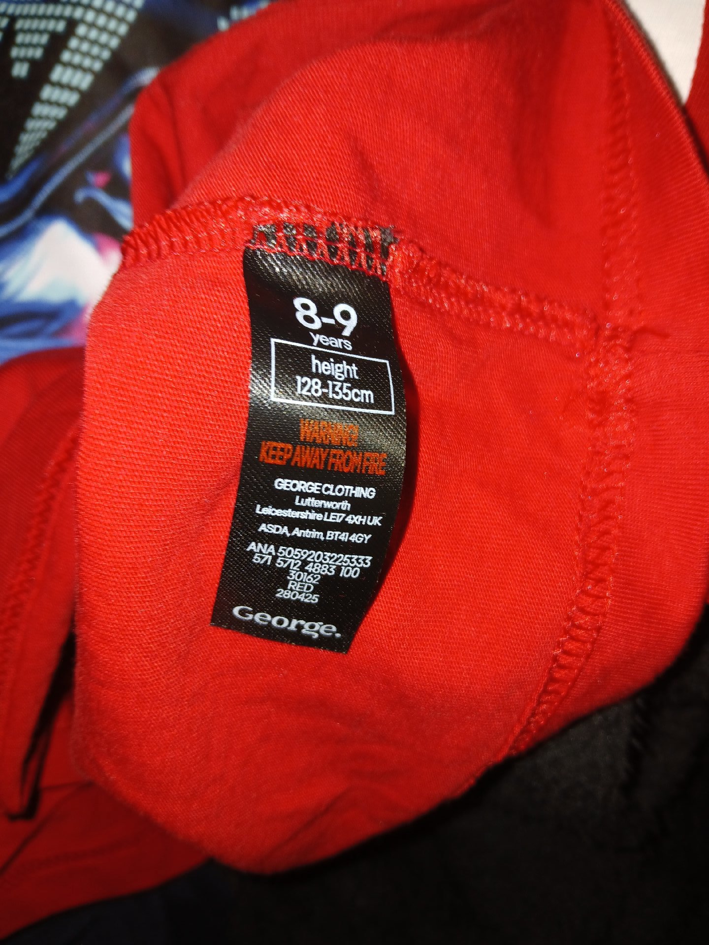Santa Top- kids 8-9 years , George, 3-4 years, Excellent condition — preloved on SilentSale®
